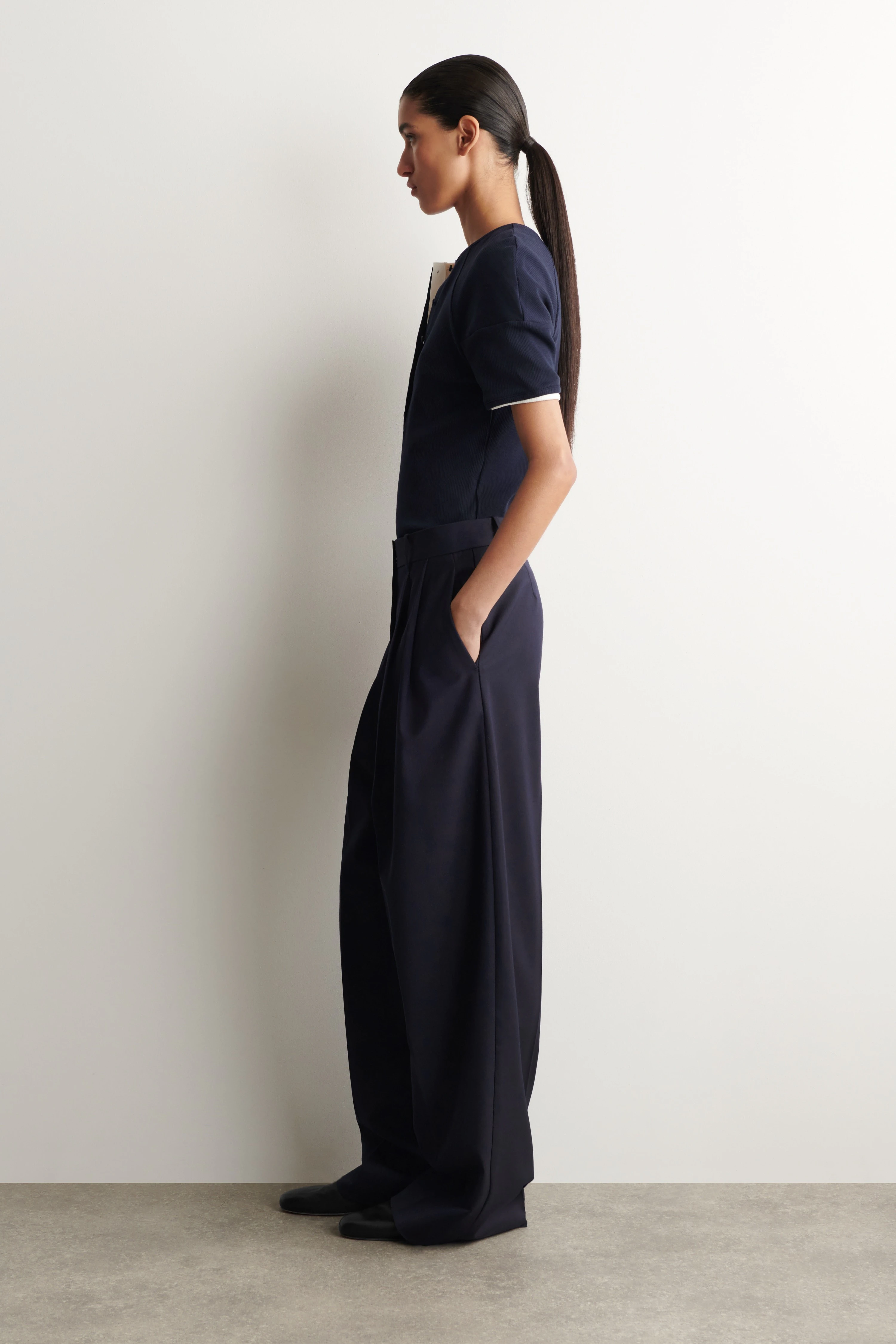 ROUNDED RIBBED JERSEY HENLEY TOP - 4