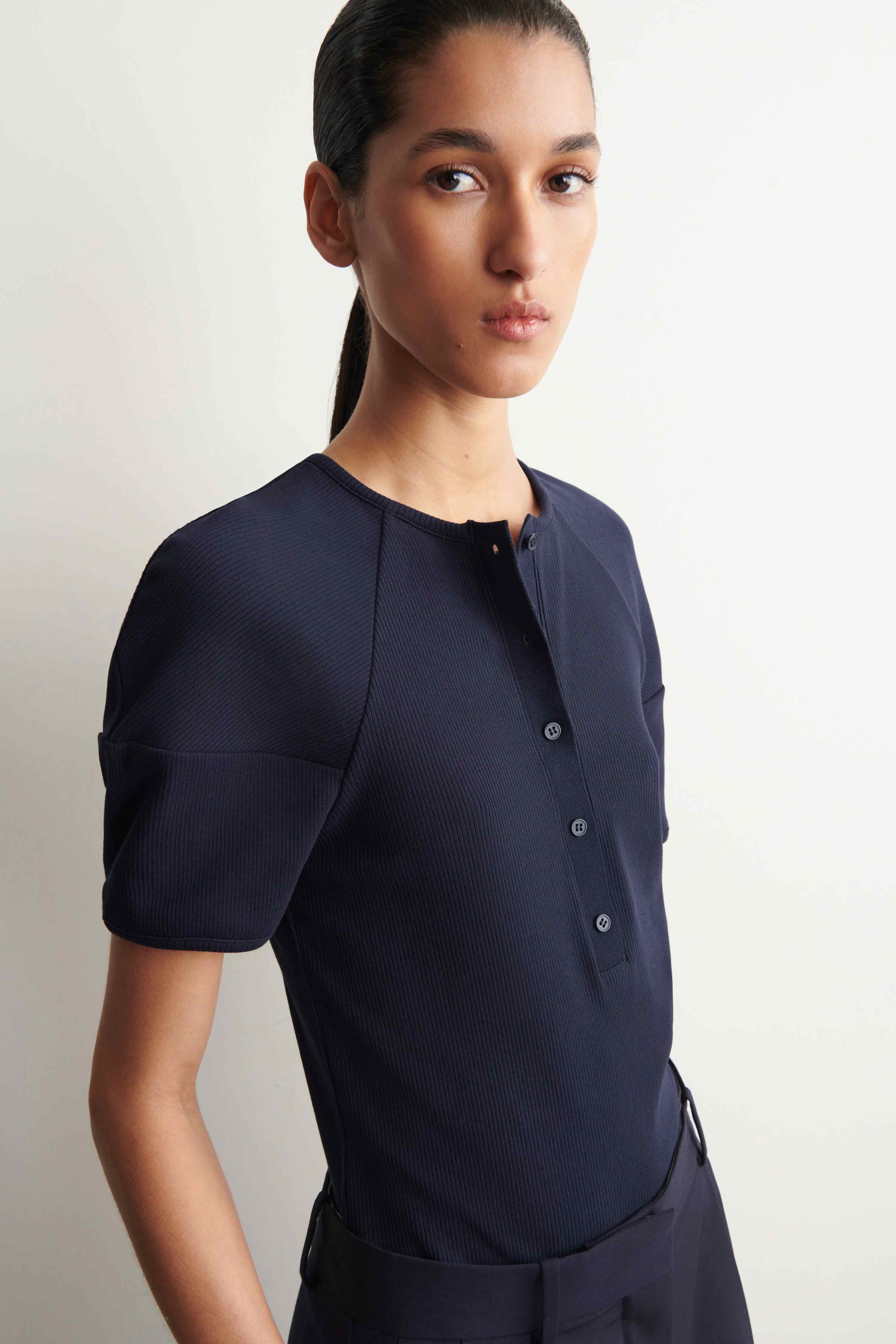 ROUNDED RIBBED JERSEY HENLEY TOP - 5