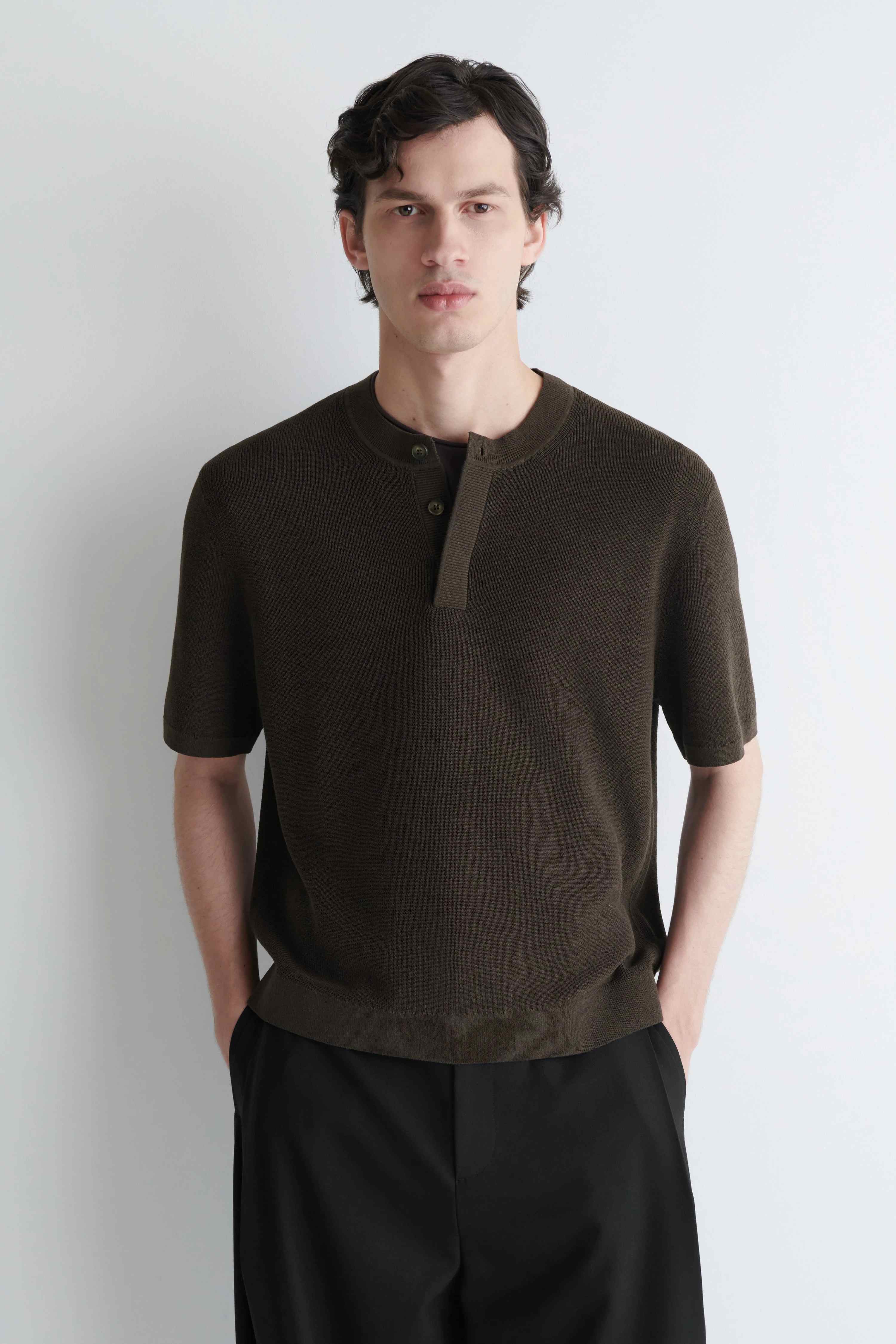KNITTED LINEN HENLEY T-SHIRT - 1