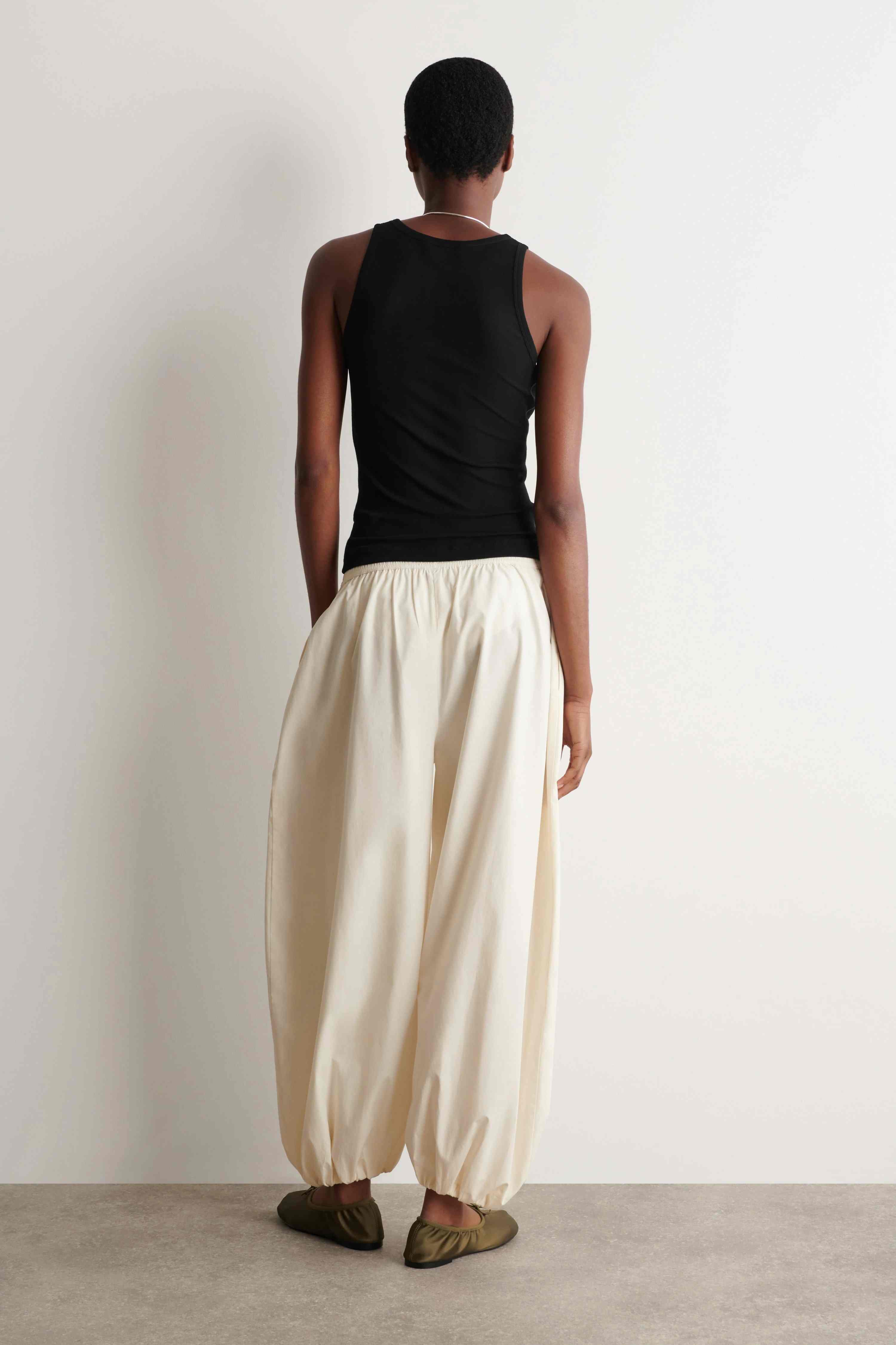 FLUID COTTON BALLOON TROUSERS