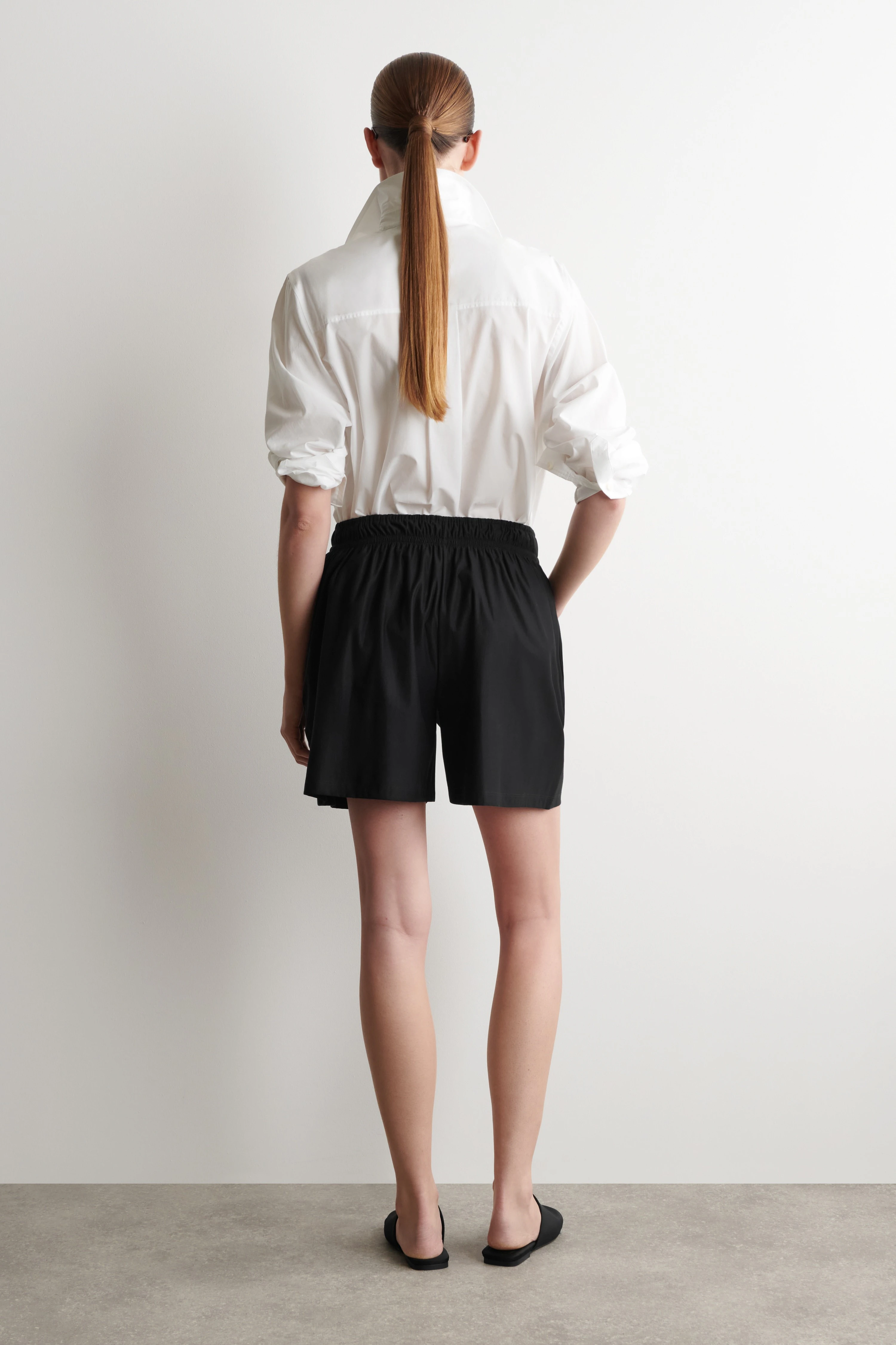 RUCHED-WAIST SHORTS - 2