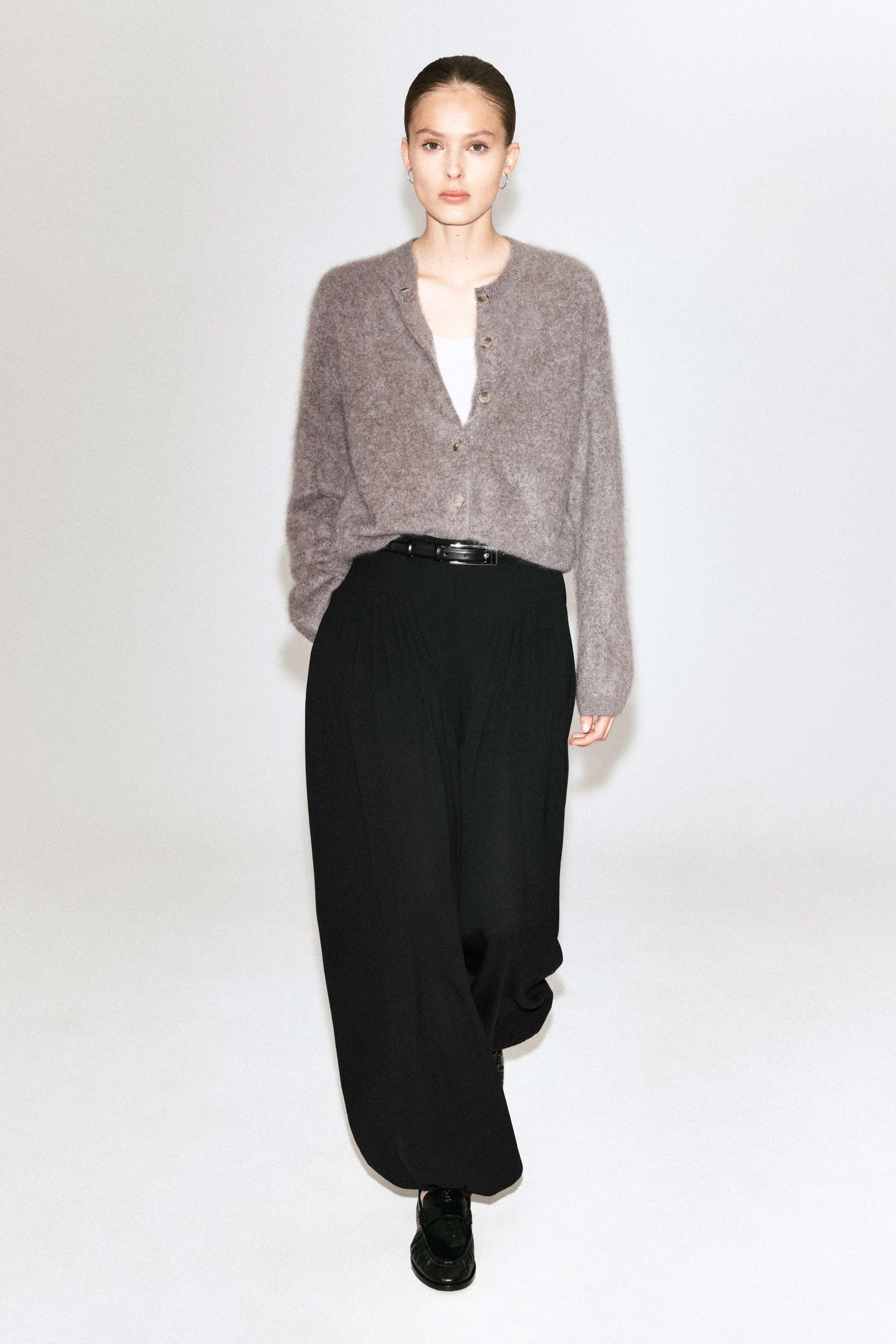 BRUSHED PURE CASHMERE CREW-NECK CARDIGAN - 3
