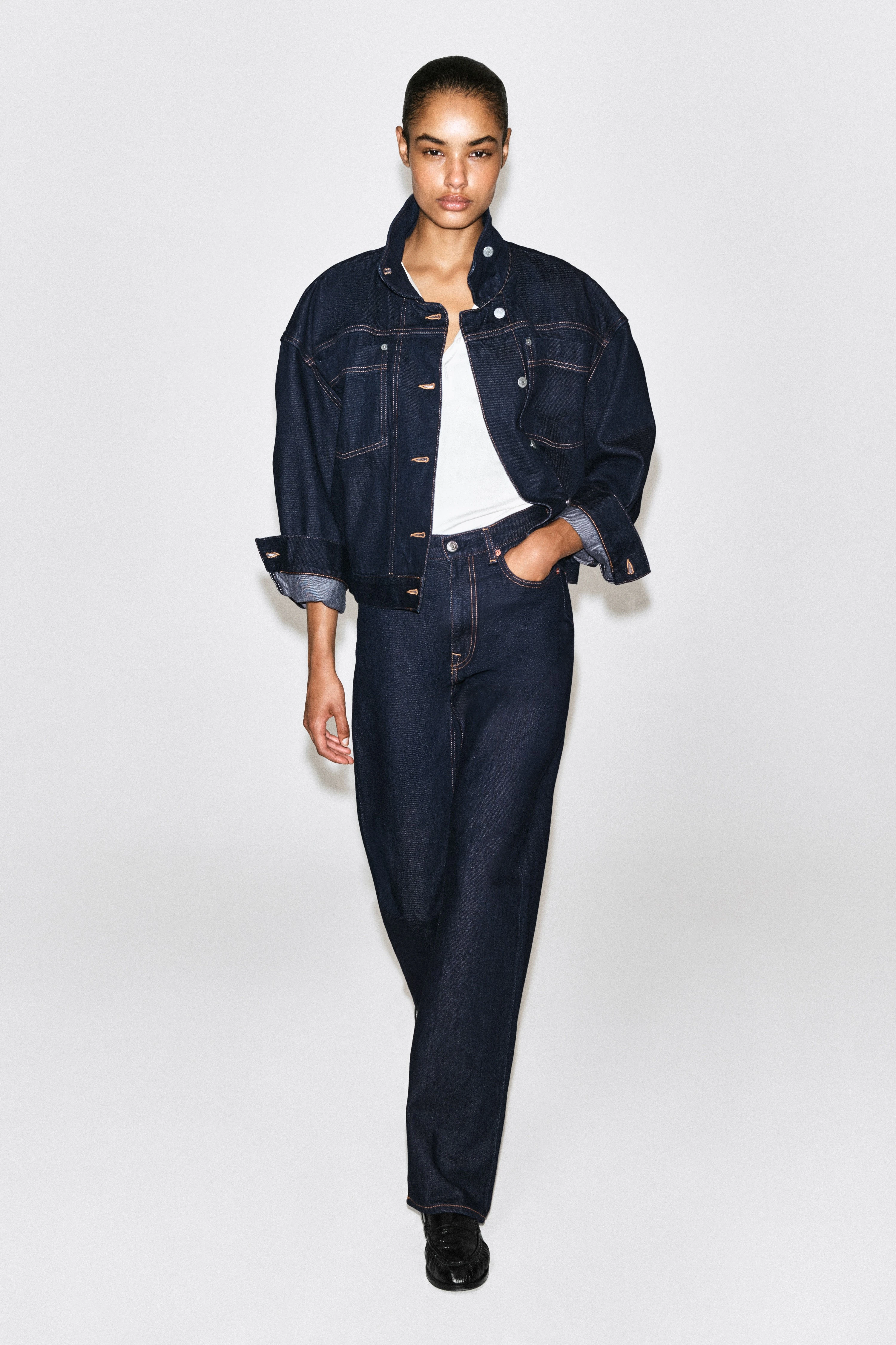 CHORD STRAIGHT-LEG JEANS