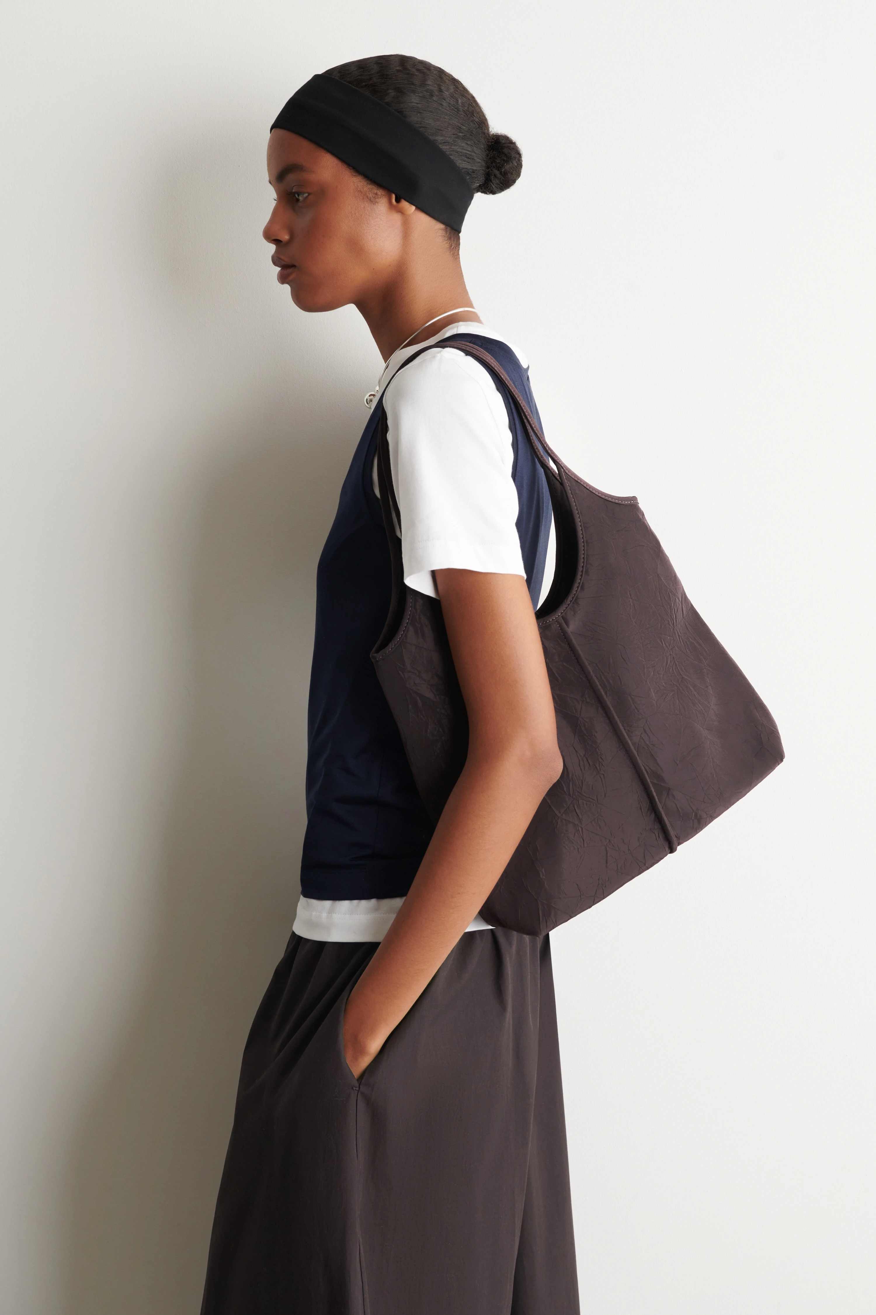 SCULPTED TOTE BAG - CRINKLED SHELL