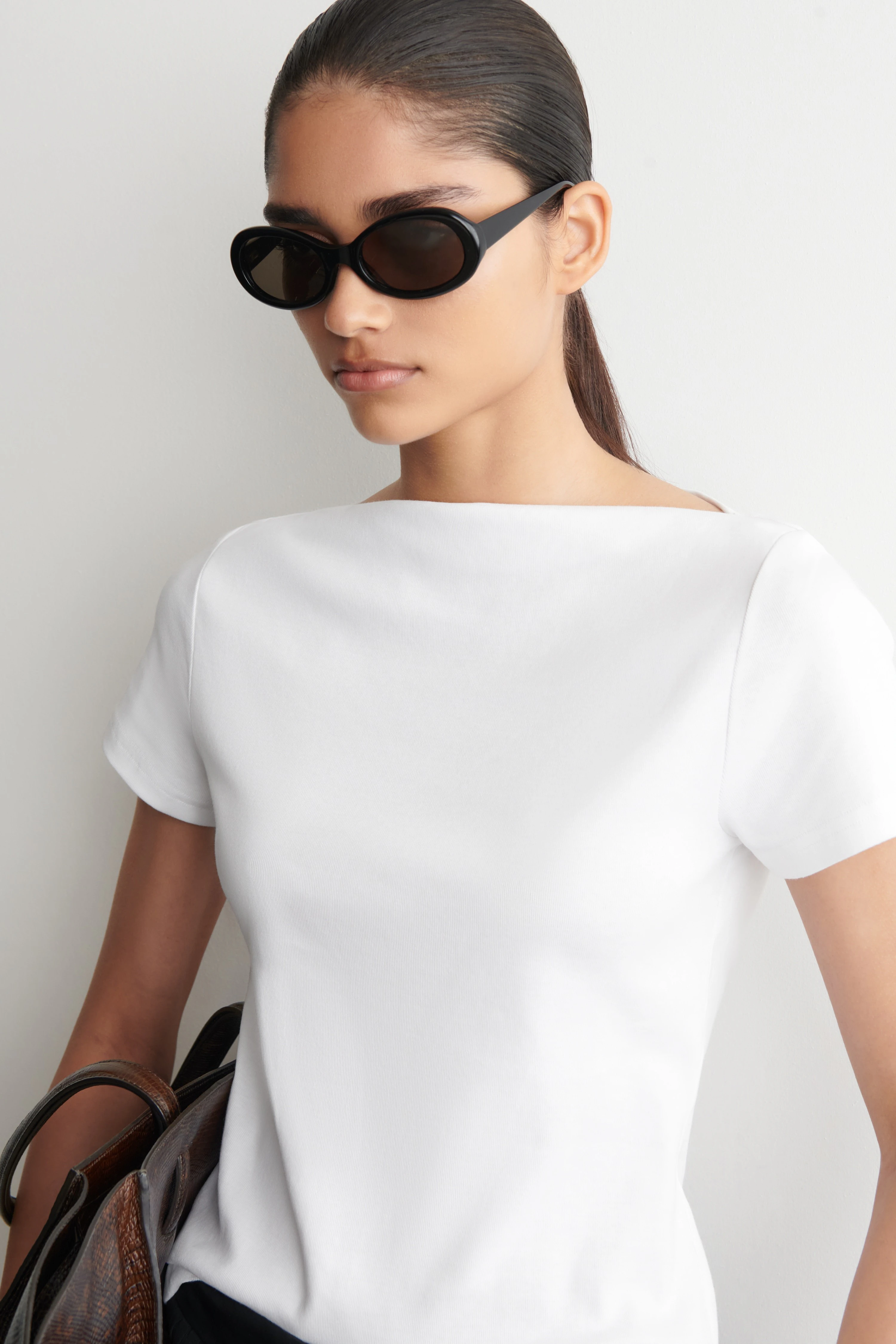 SLIM BOAT-NECK COTTON T-SHIRT - 5
