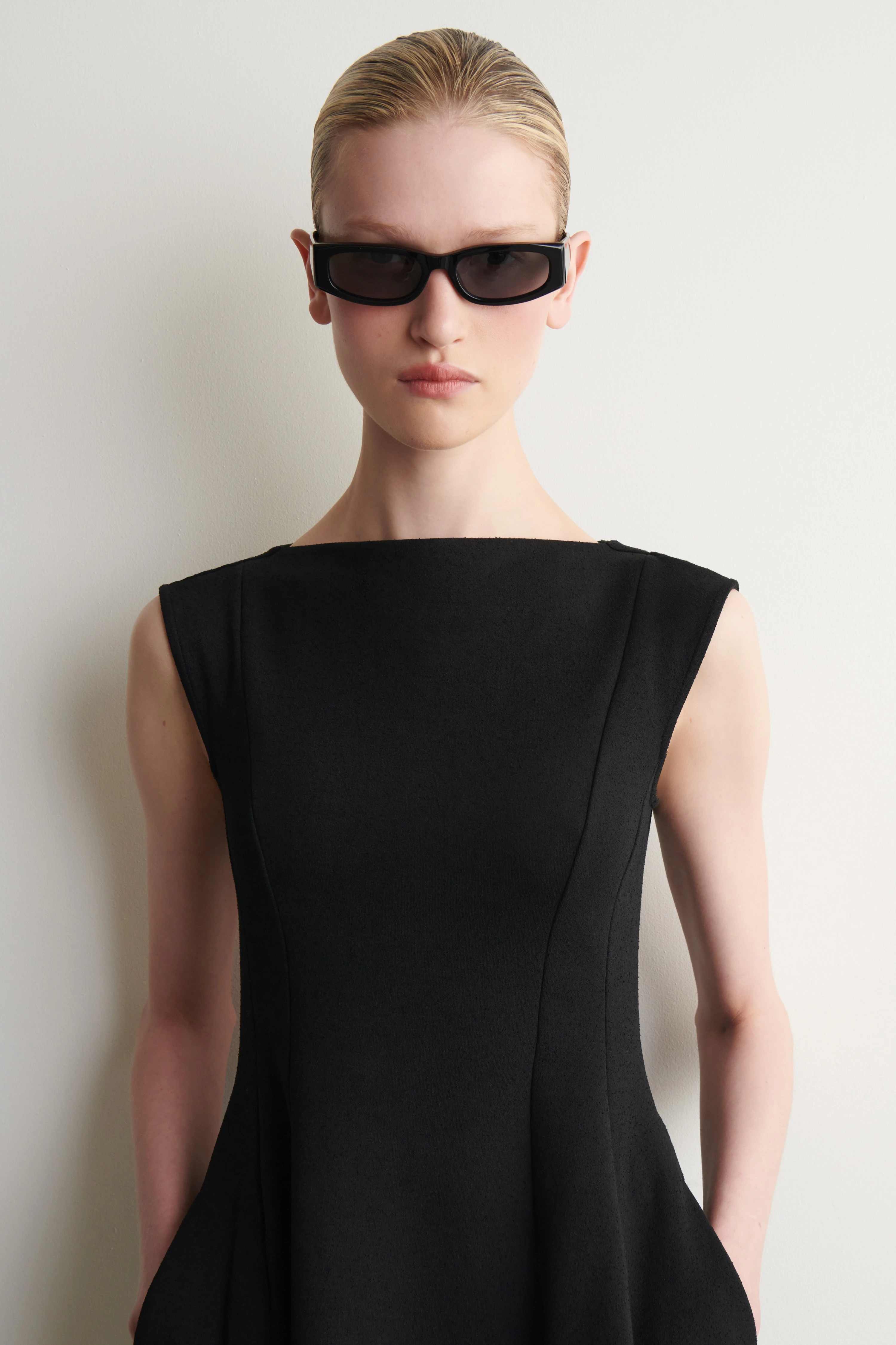 SCULPTED FLARED COTTON MINI DRESS - 4