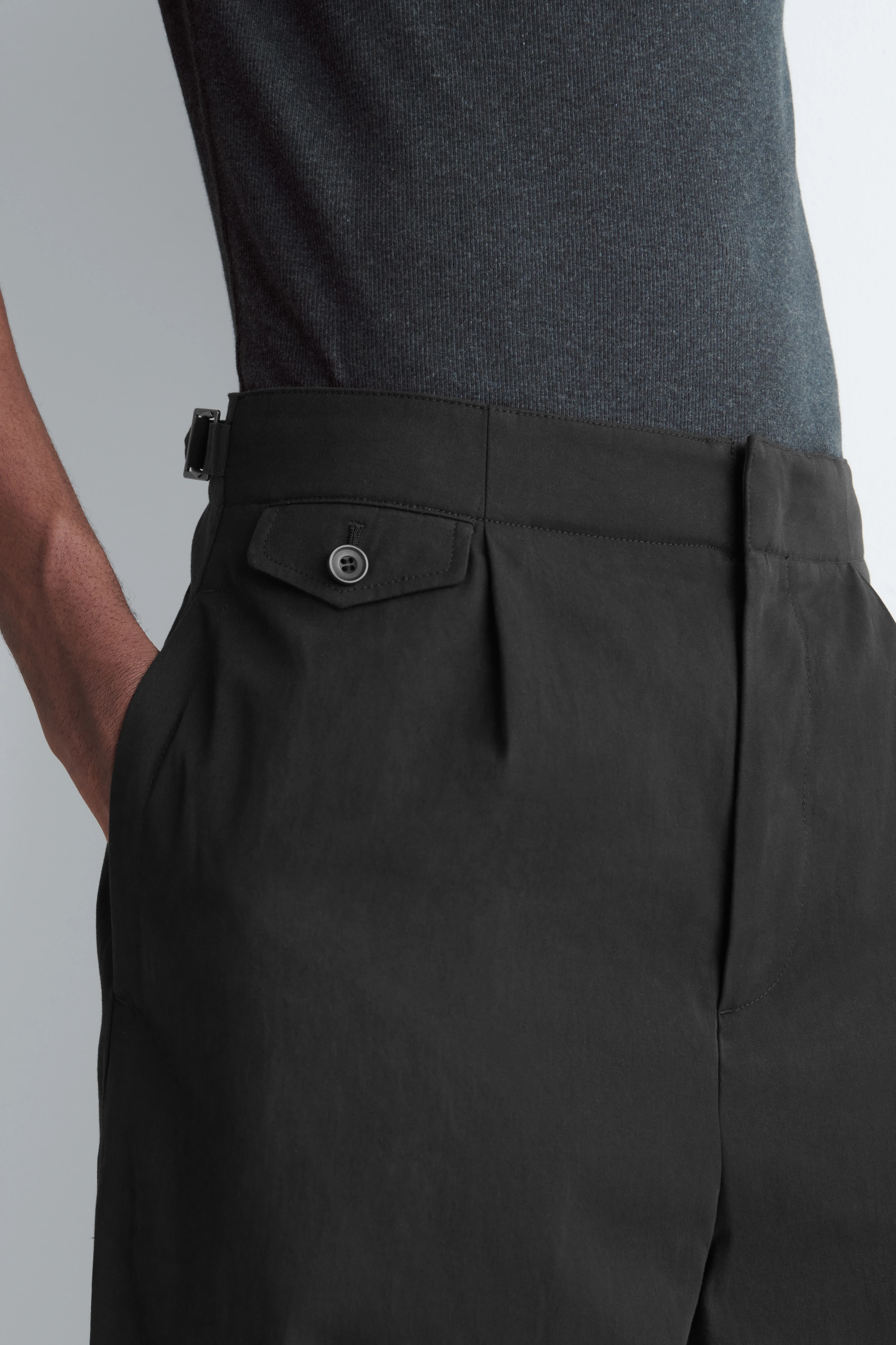 POCKET-DETAIL RELAXED-FIT WIDE-LEG TROUSERS - 4
