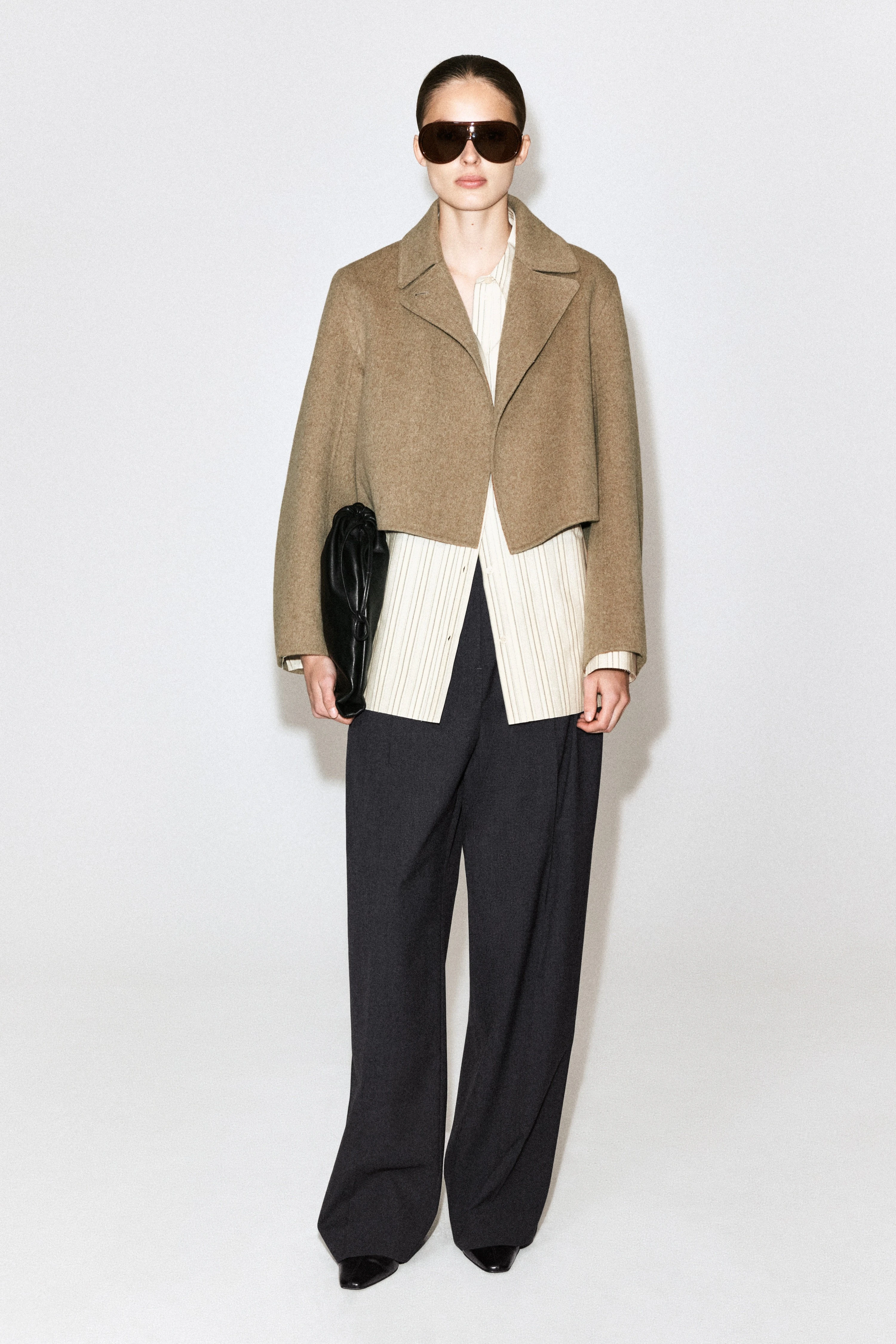 OVERSIZED CROPPED DOUBLE-FACED WOOL JACKET