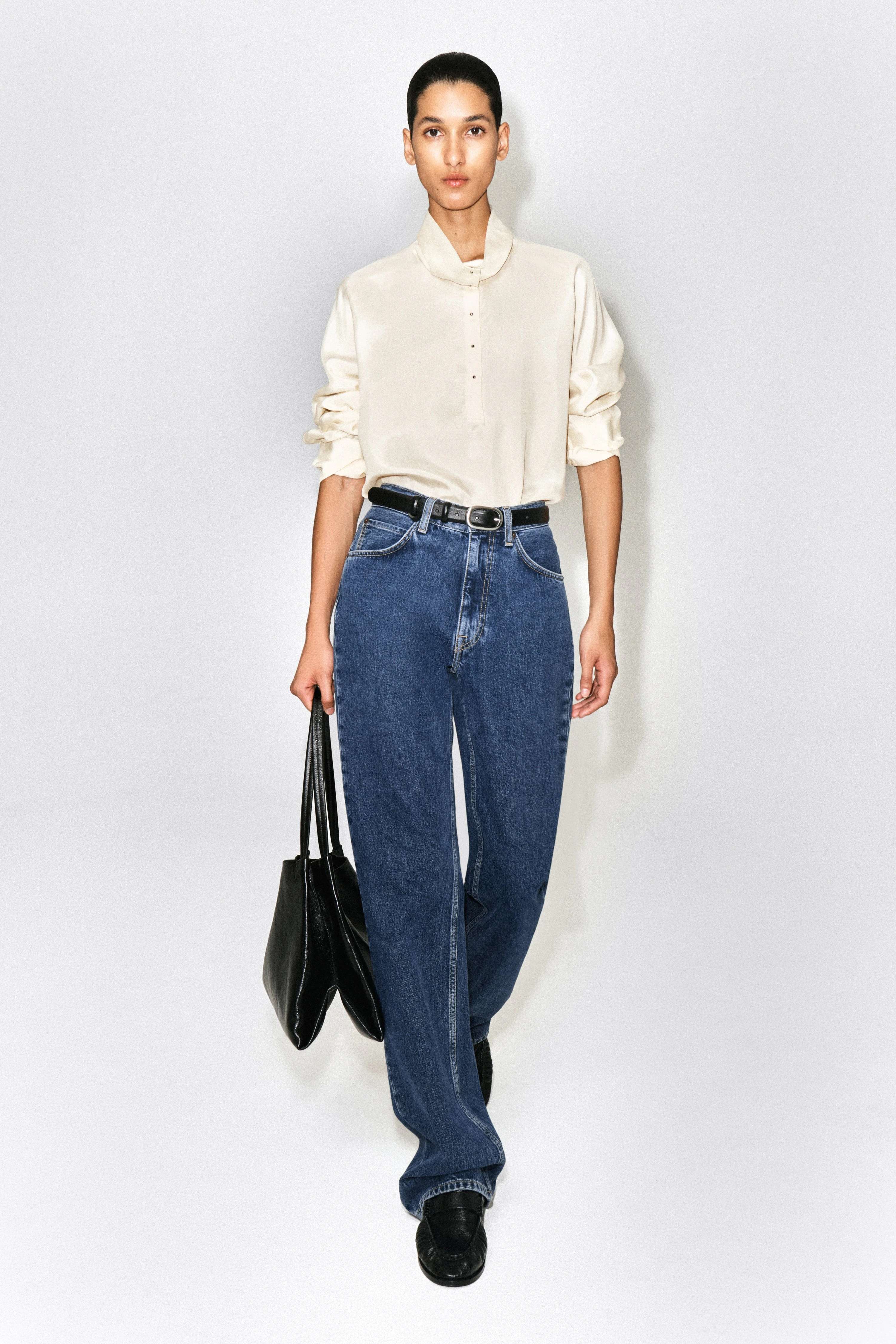 STUD-DETAIL FUNNEL-NECK BLOUSE - 4