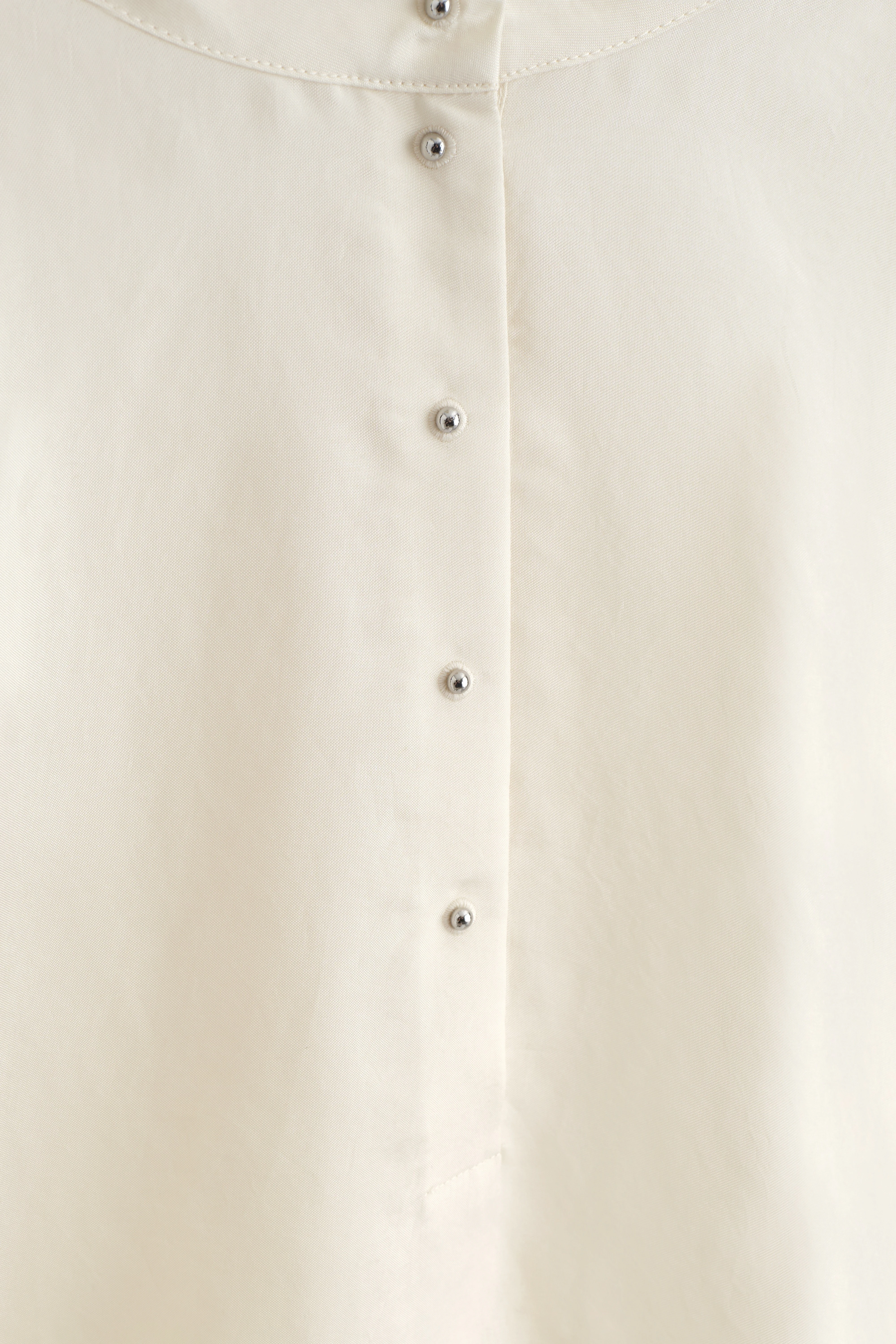 STUD-DETAIL FUNNEL-NECK BLOUSE - 8