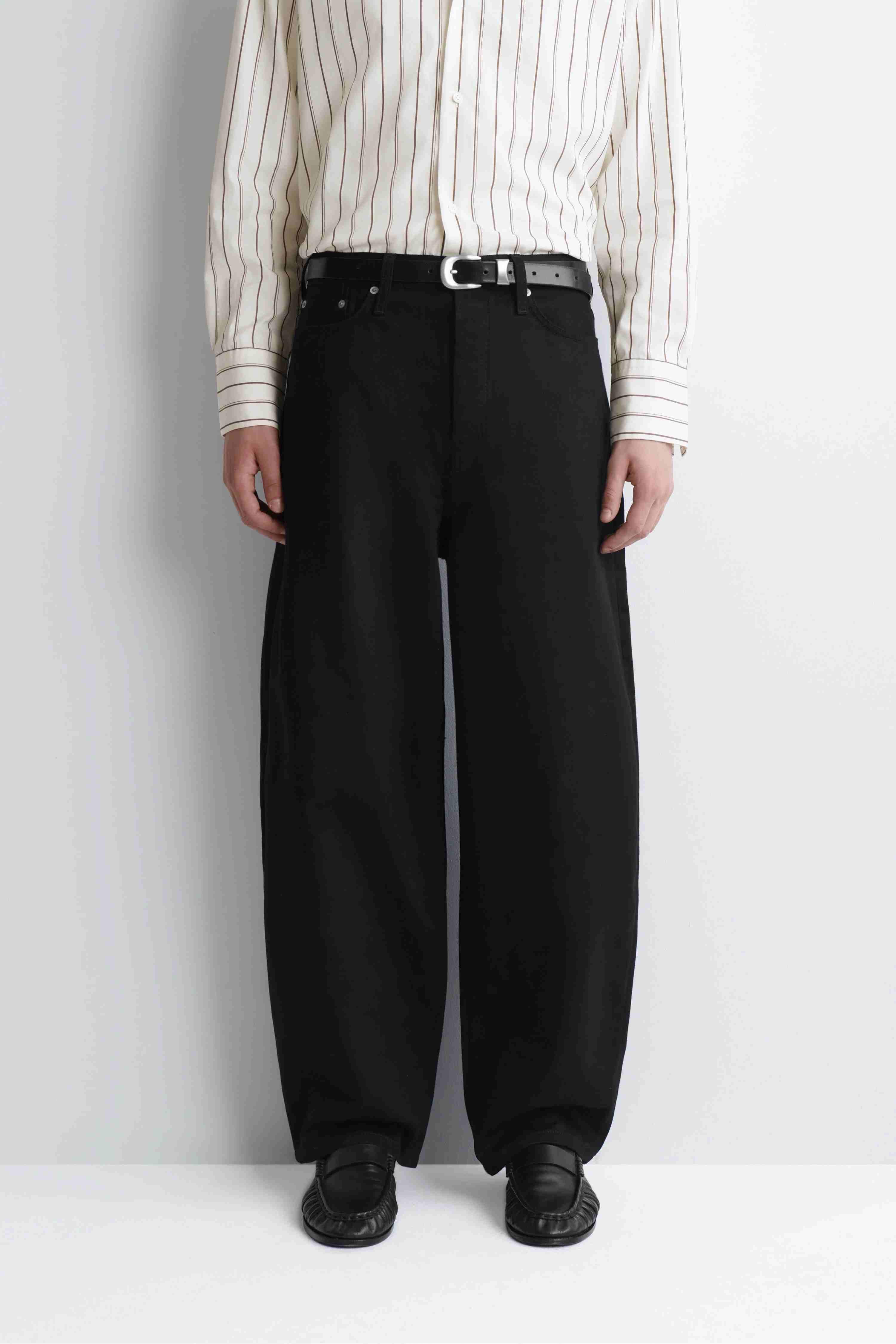 MALLOW RELAXED-FIT BARREL-LEG JEANS - 5