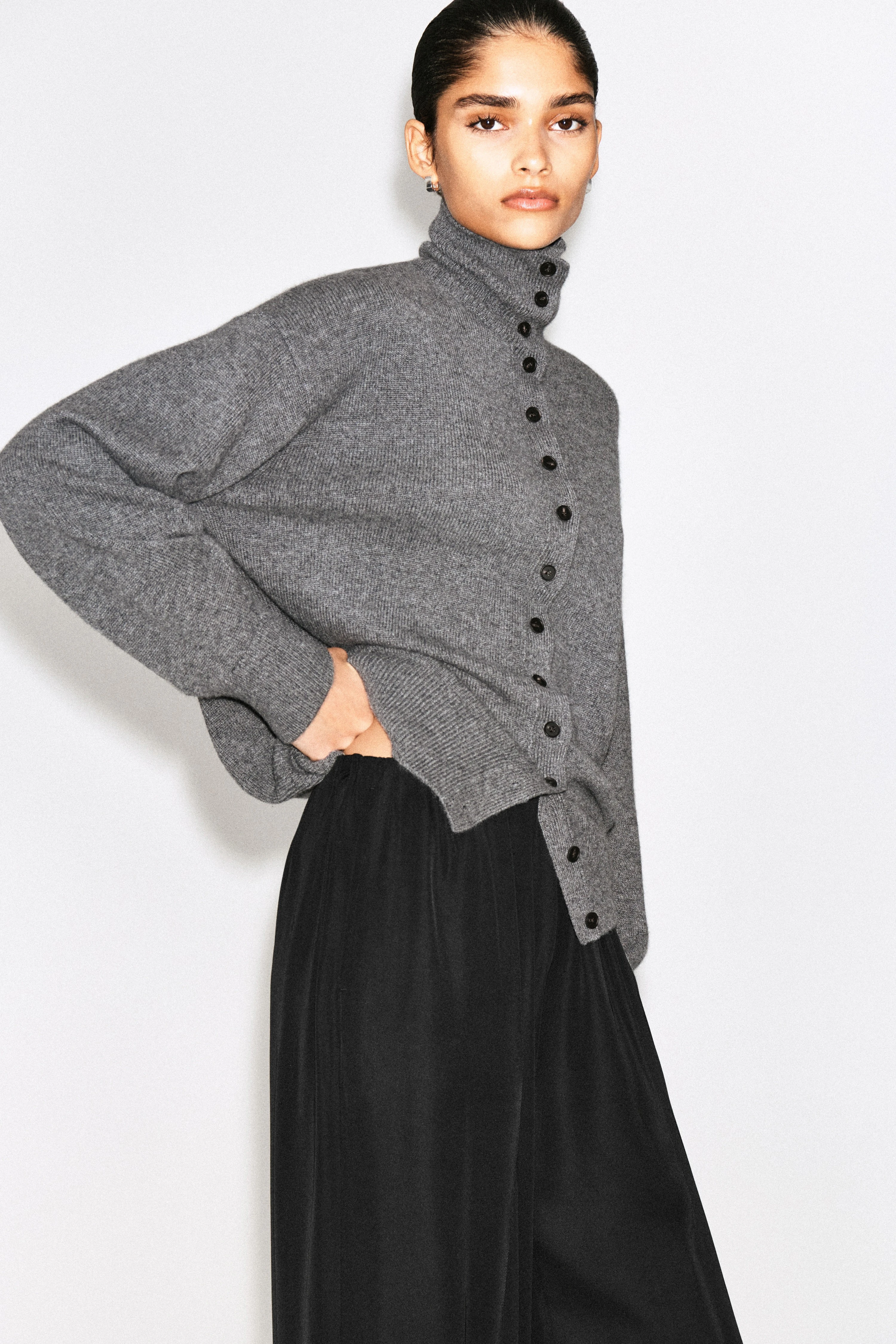 ELASTICATED TWILL STRAIGHT-LEG TROUSERS - 4