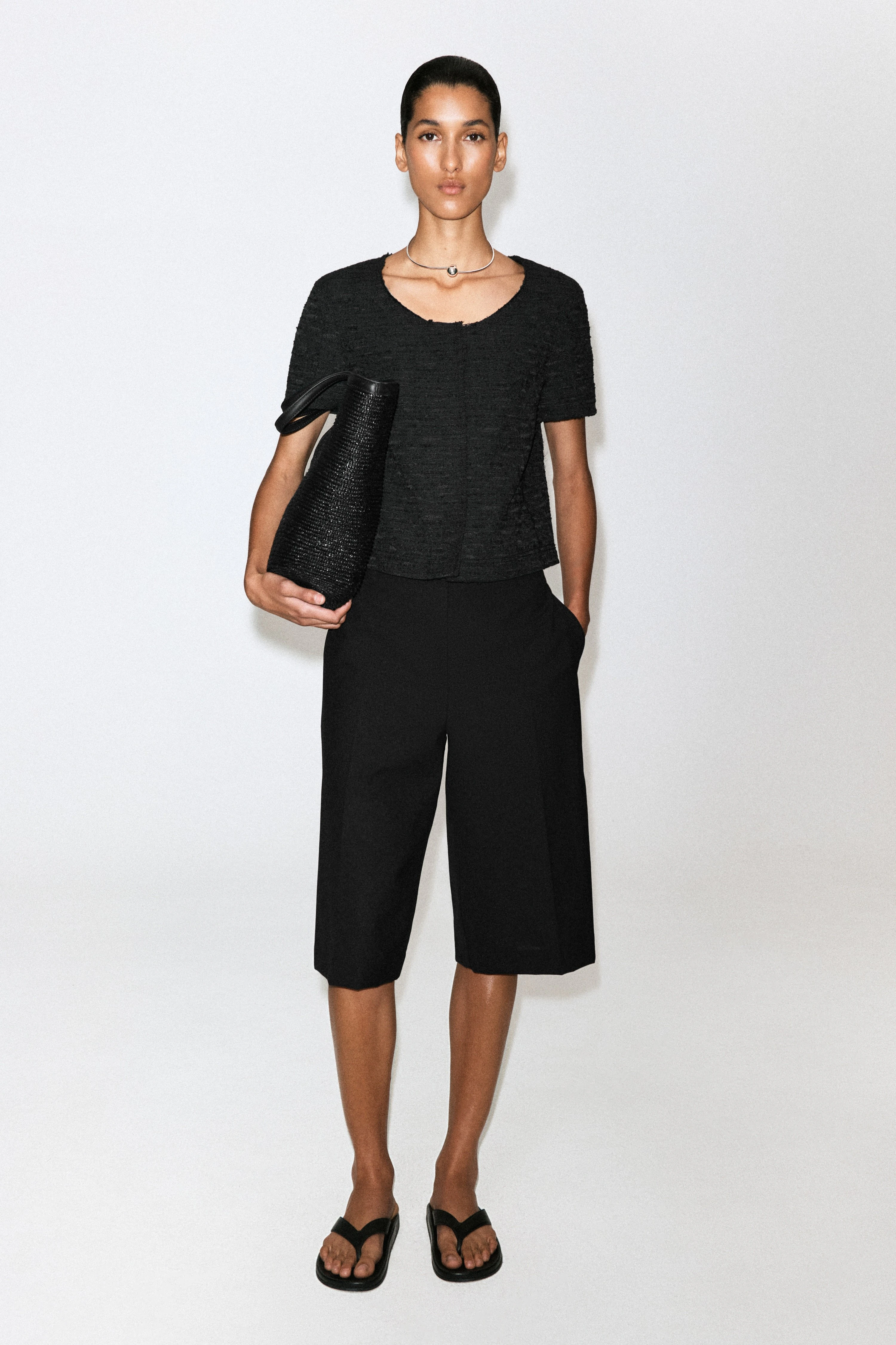 TEXTURED SHORT-SLEEVED TOP - 3