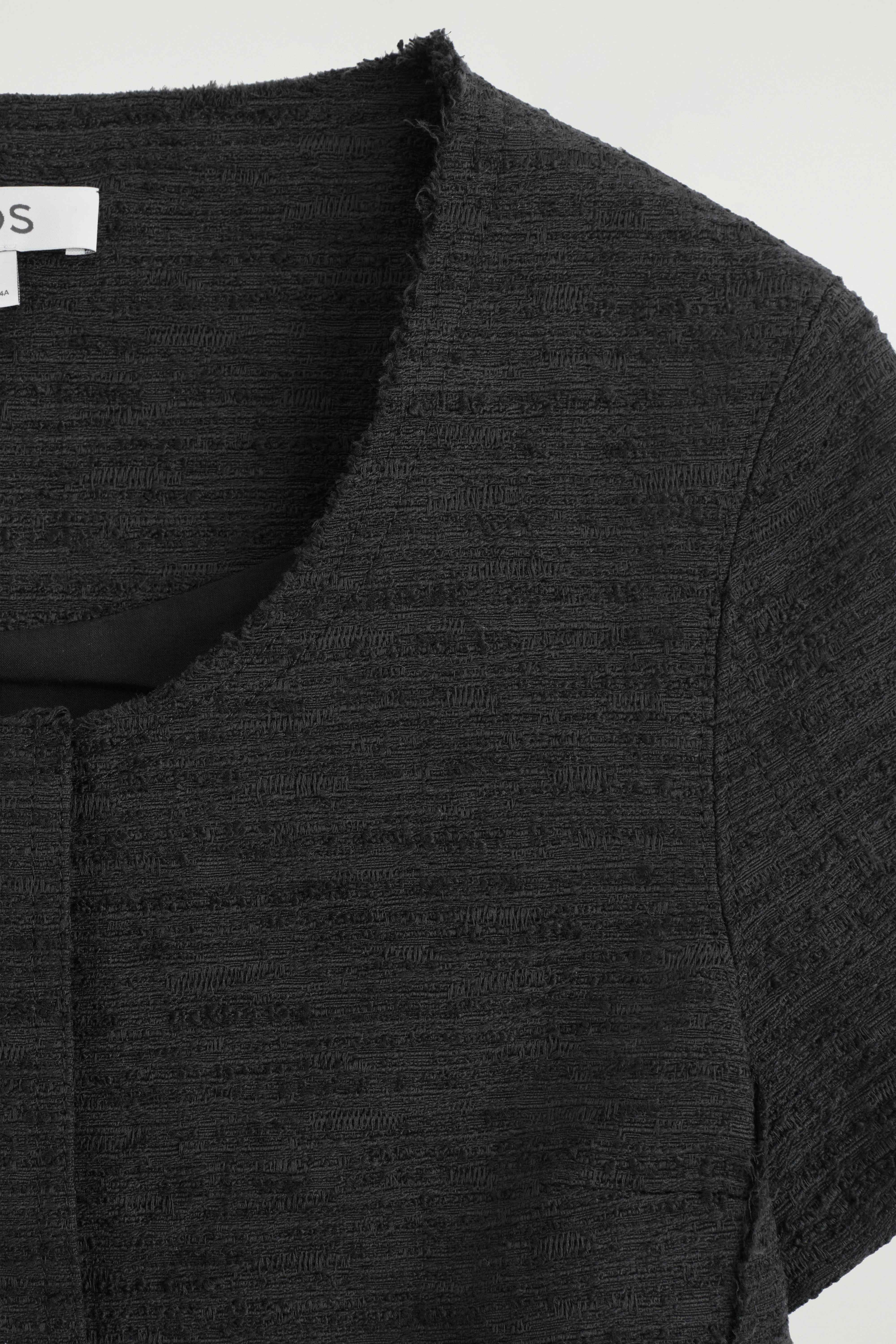 TEXTURED SHORT-SLEEVED TOP - 8
