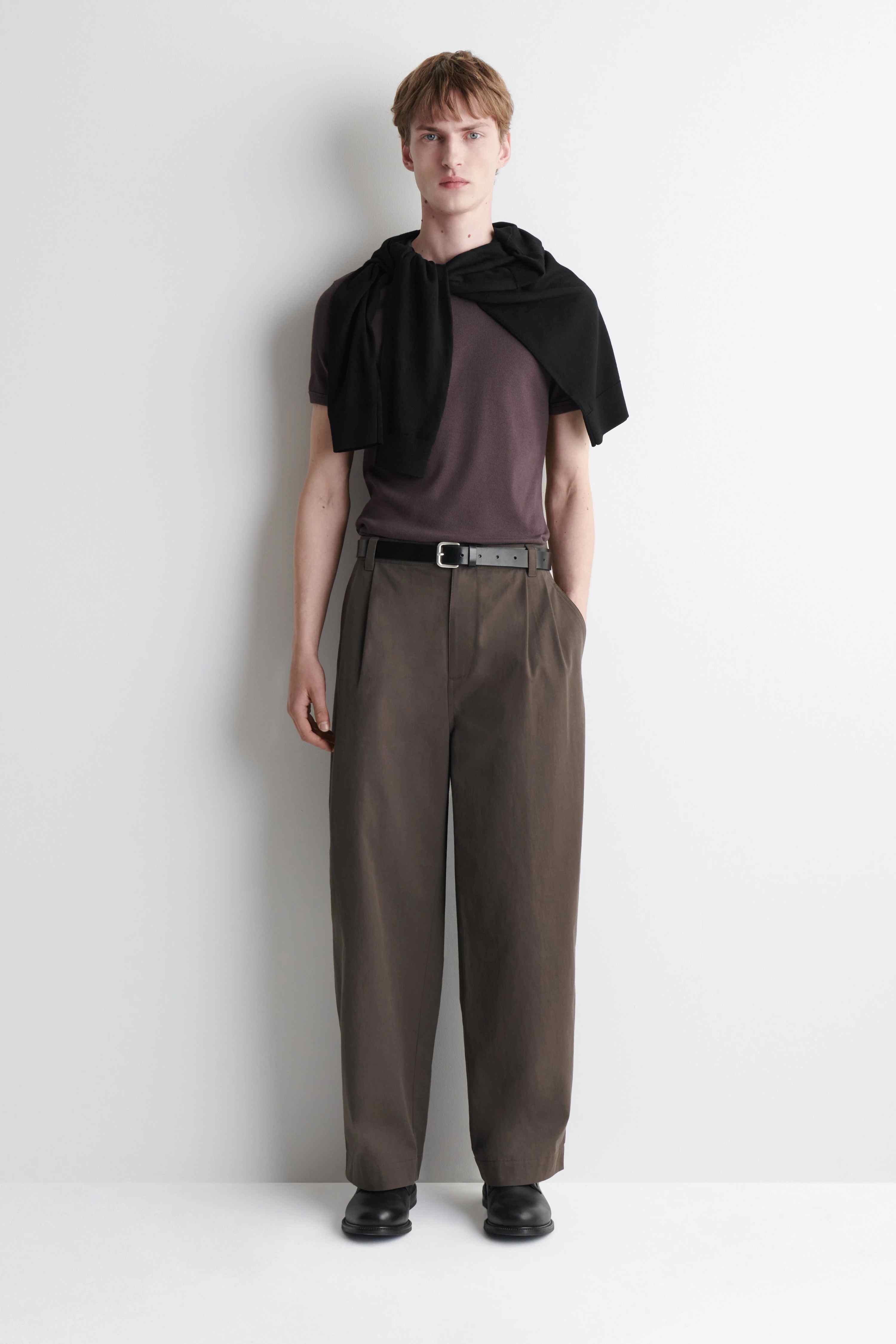 COTTON RELAXED-FIT BARREL-LEG UTILITY TROUSERS - 1