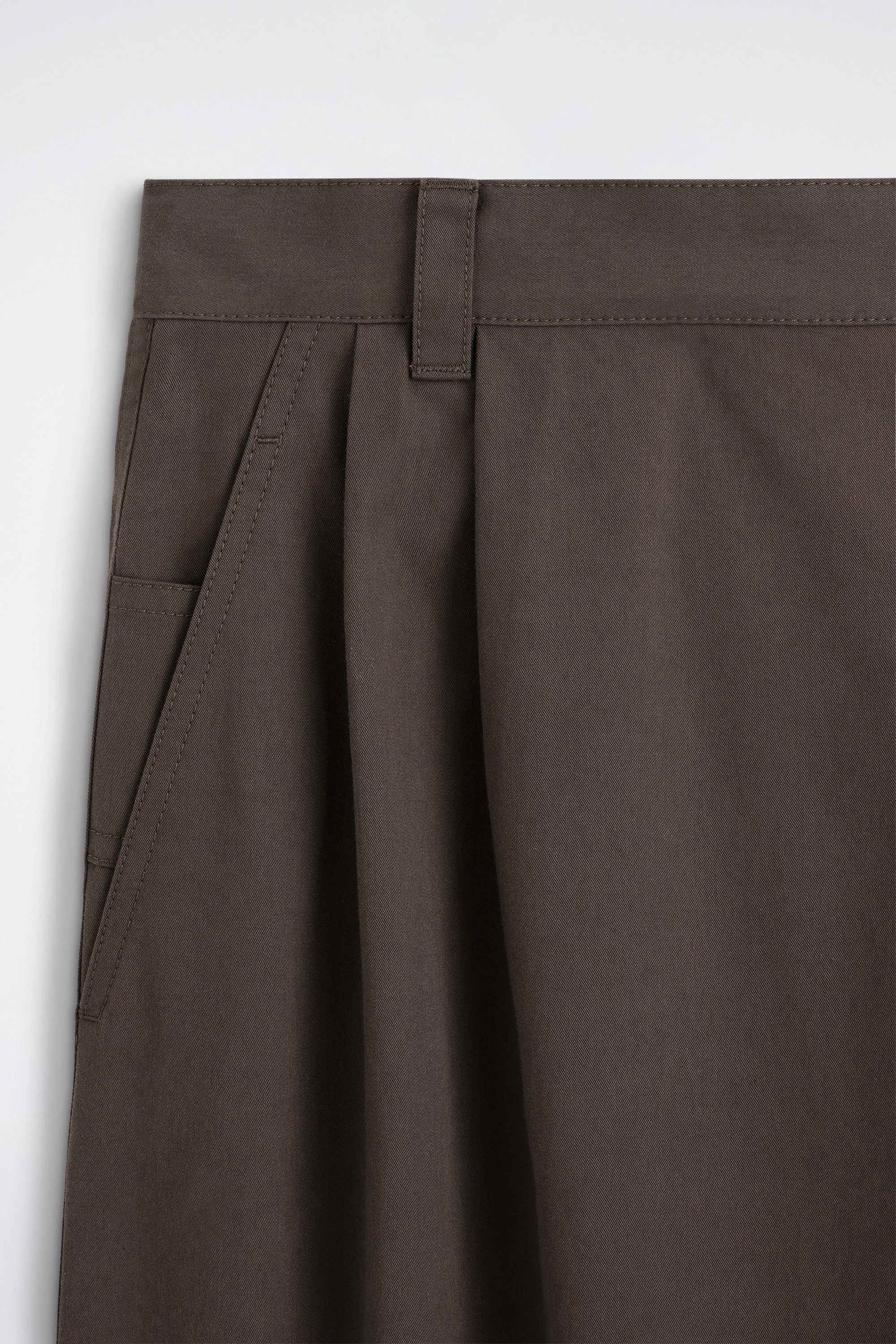 COTTON RELAXED-FIT BARREL-LEG UTILITY TROUSERS - 7