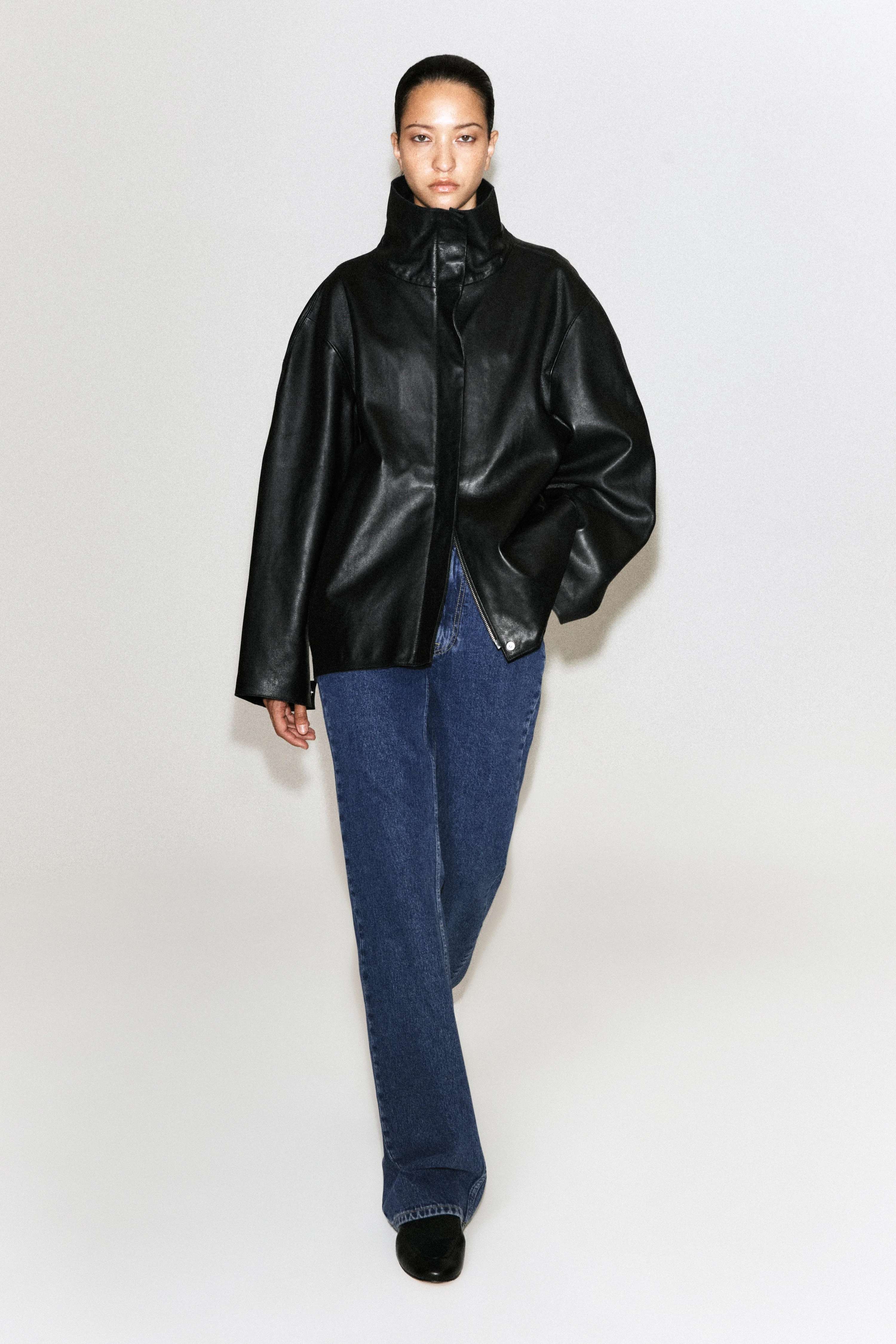 LEATHER FUNNEL-NECK JACKET - 3