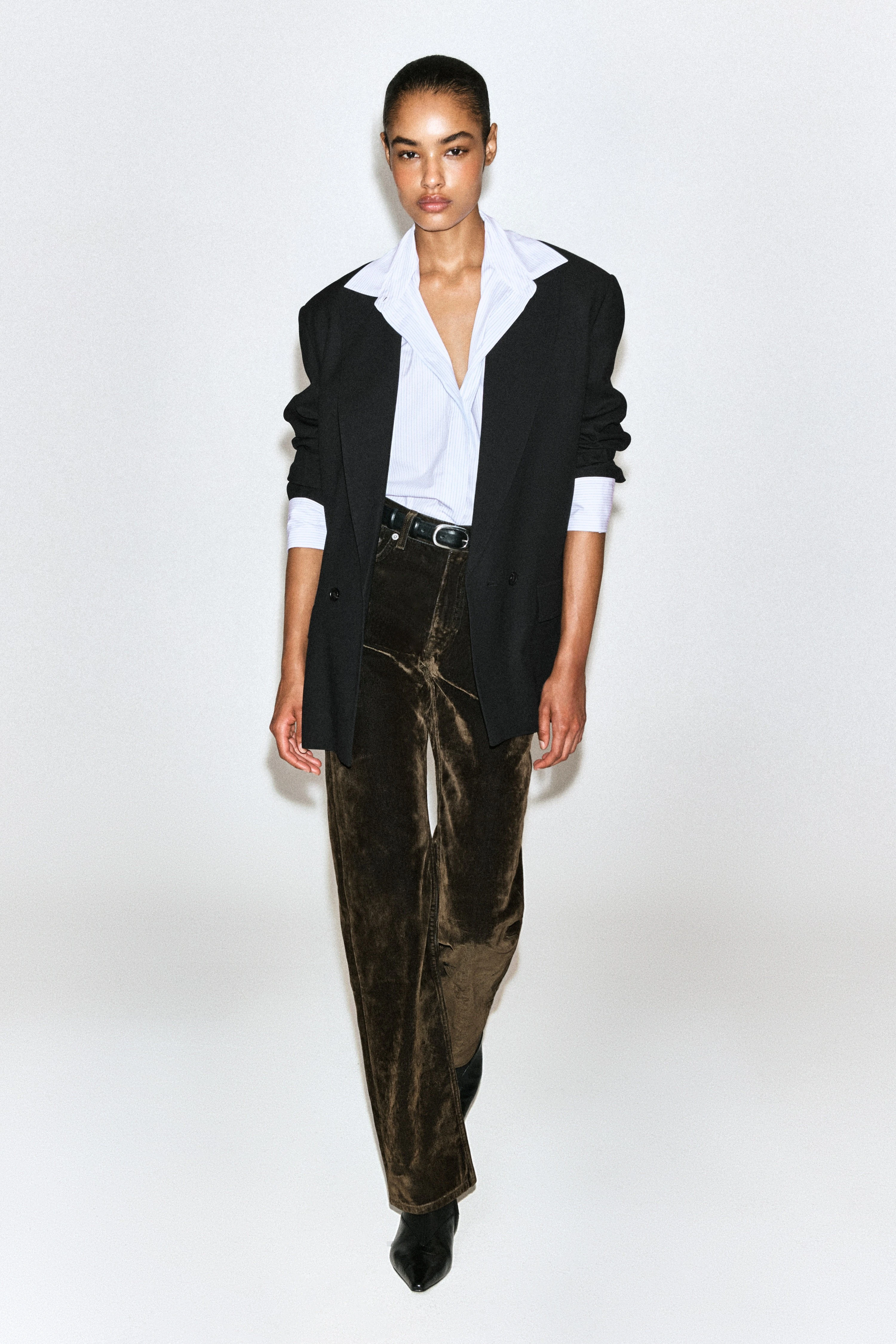 CORDUROY STRAIGHT-LEG JEANS