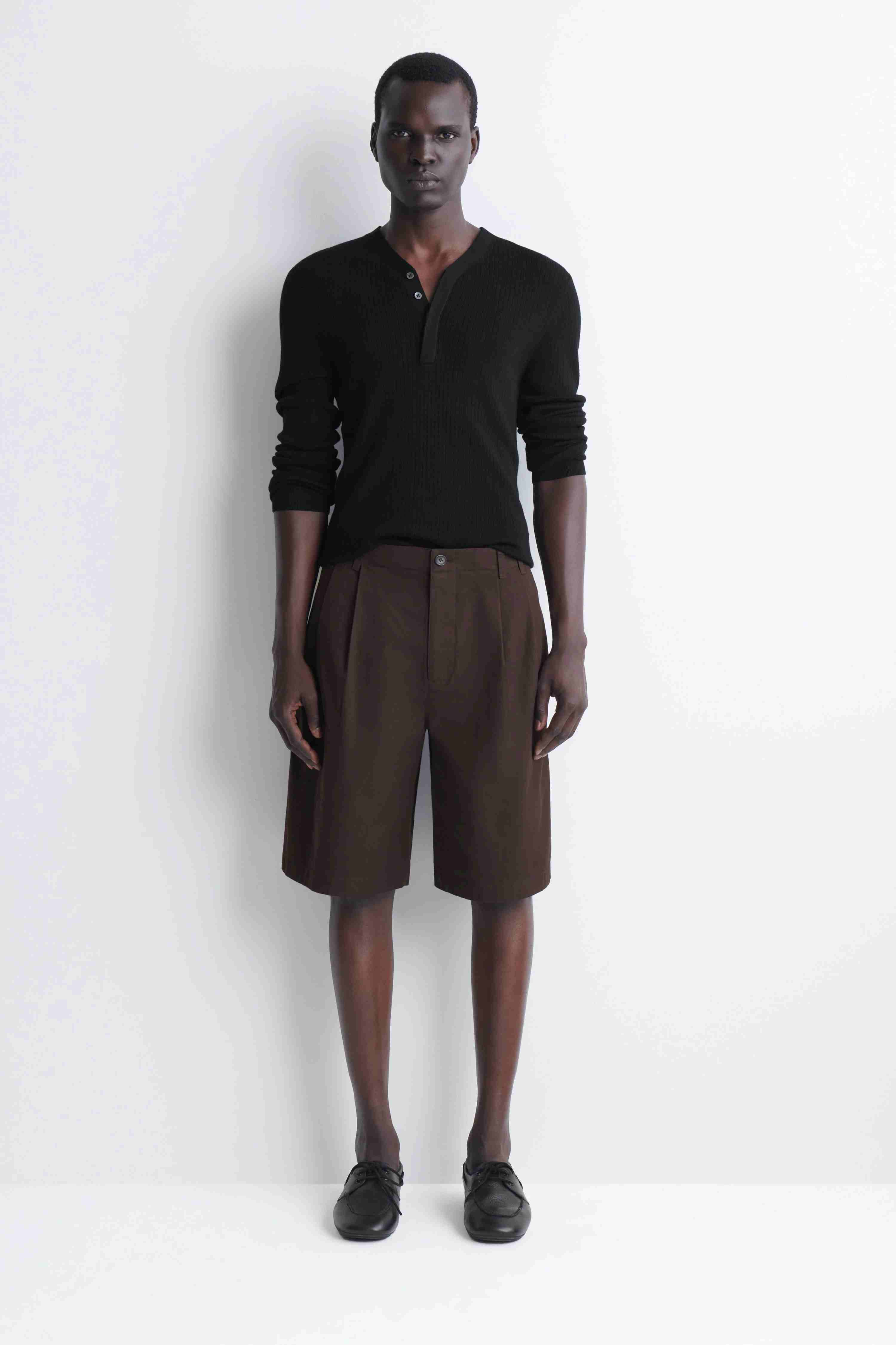 TAILORED PLEATED COTTON SHORTS - 1