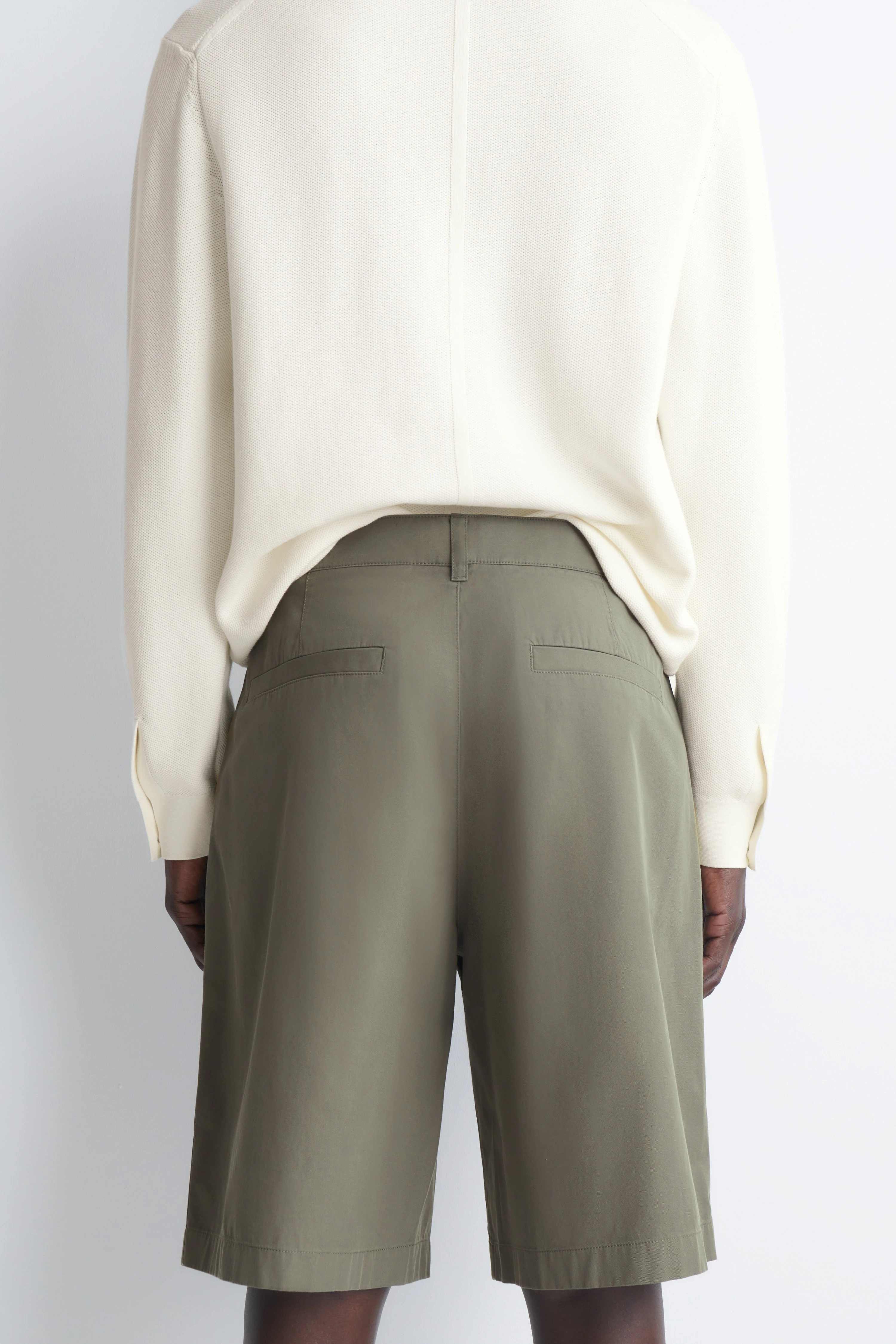 TAILORED PLEATED COTTON SHORTS - 2