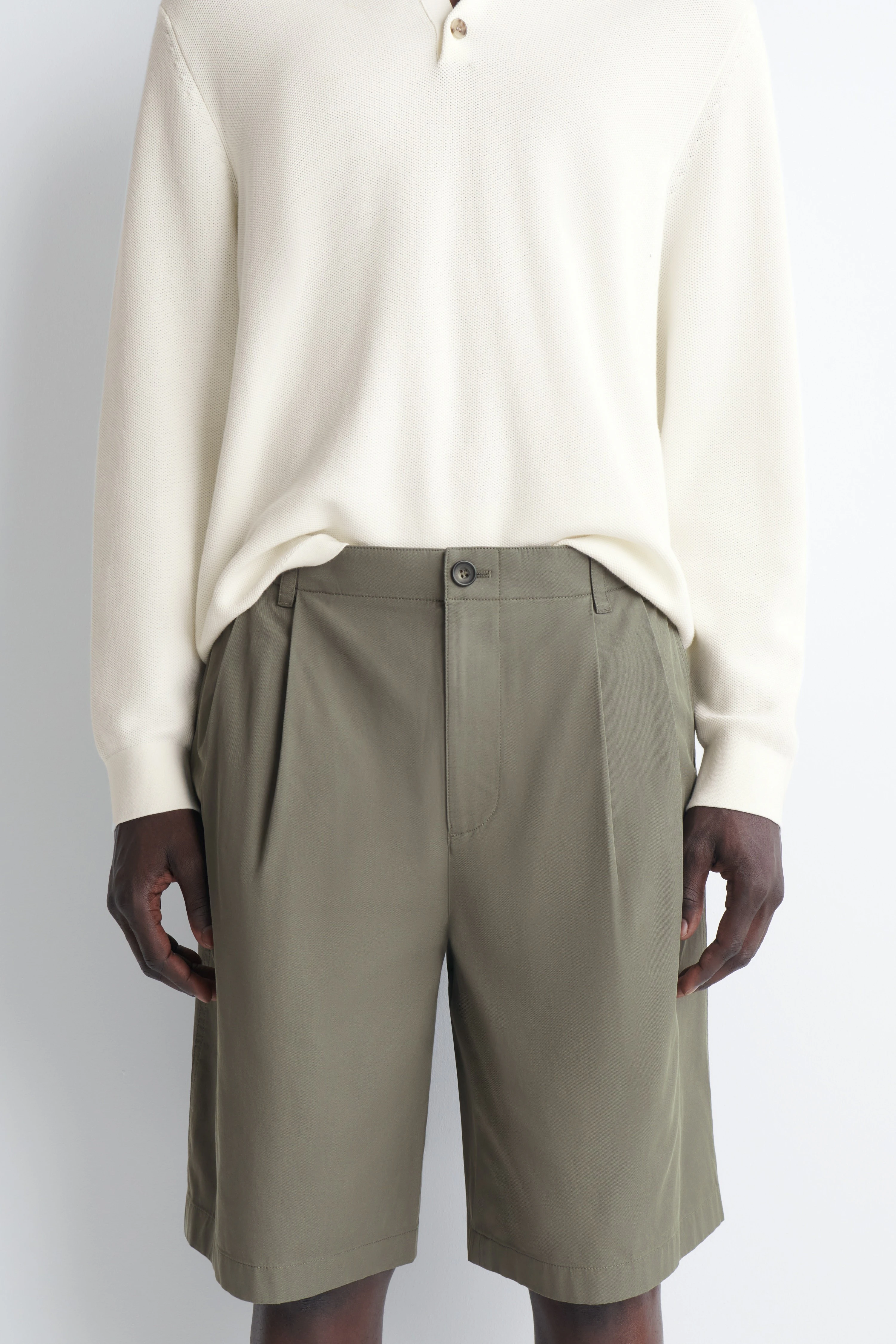 TAILORED PLEATED COTTON SHORTS - 3