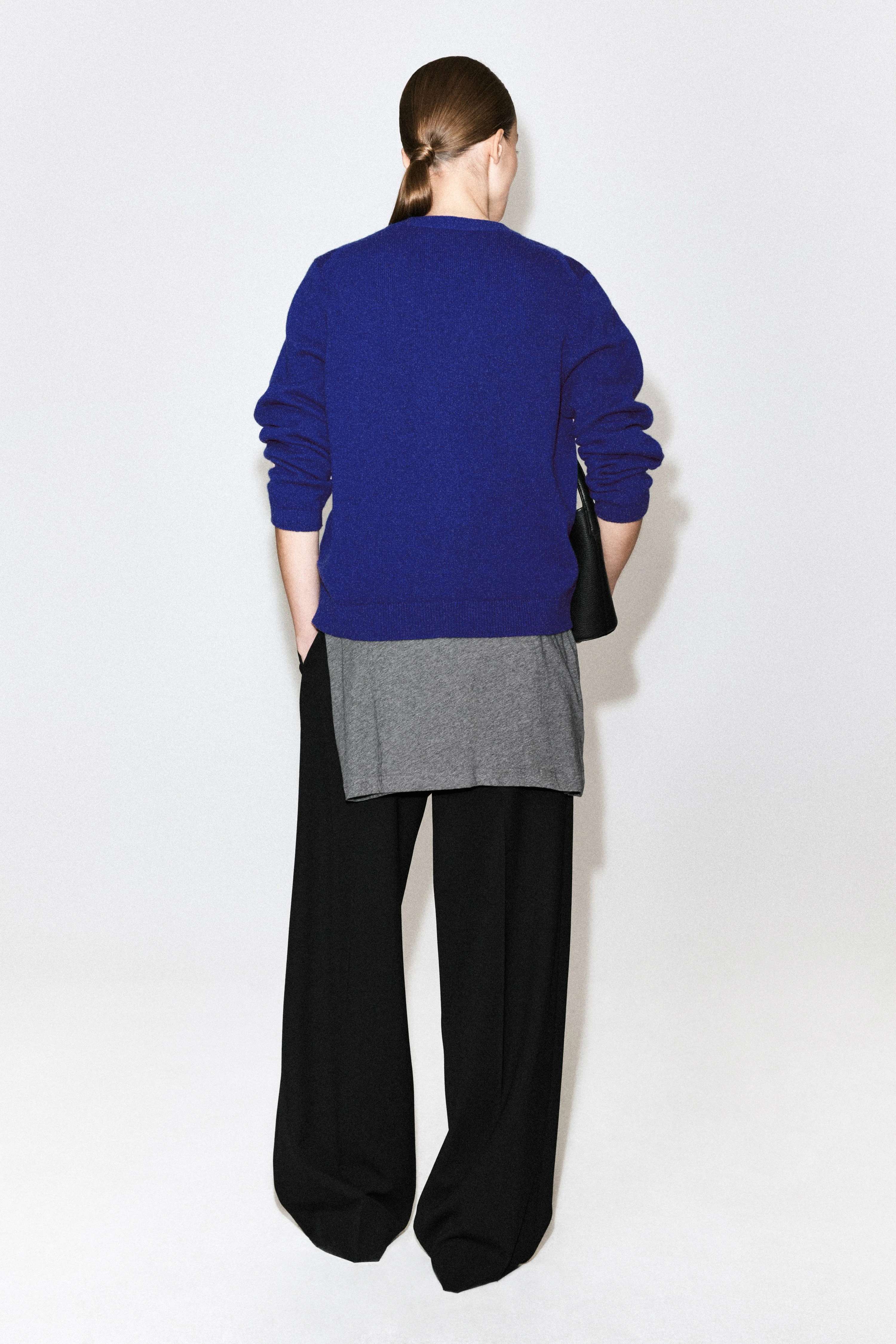 MERINO WOOL V-NECK CARDIGAN - 2