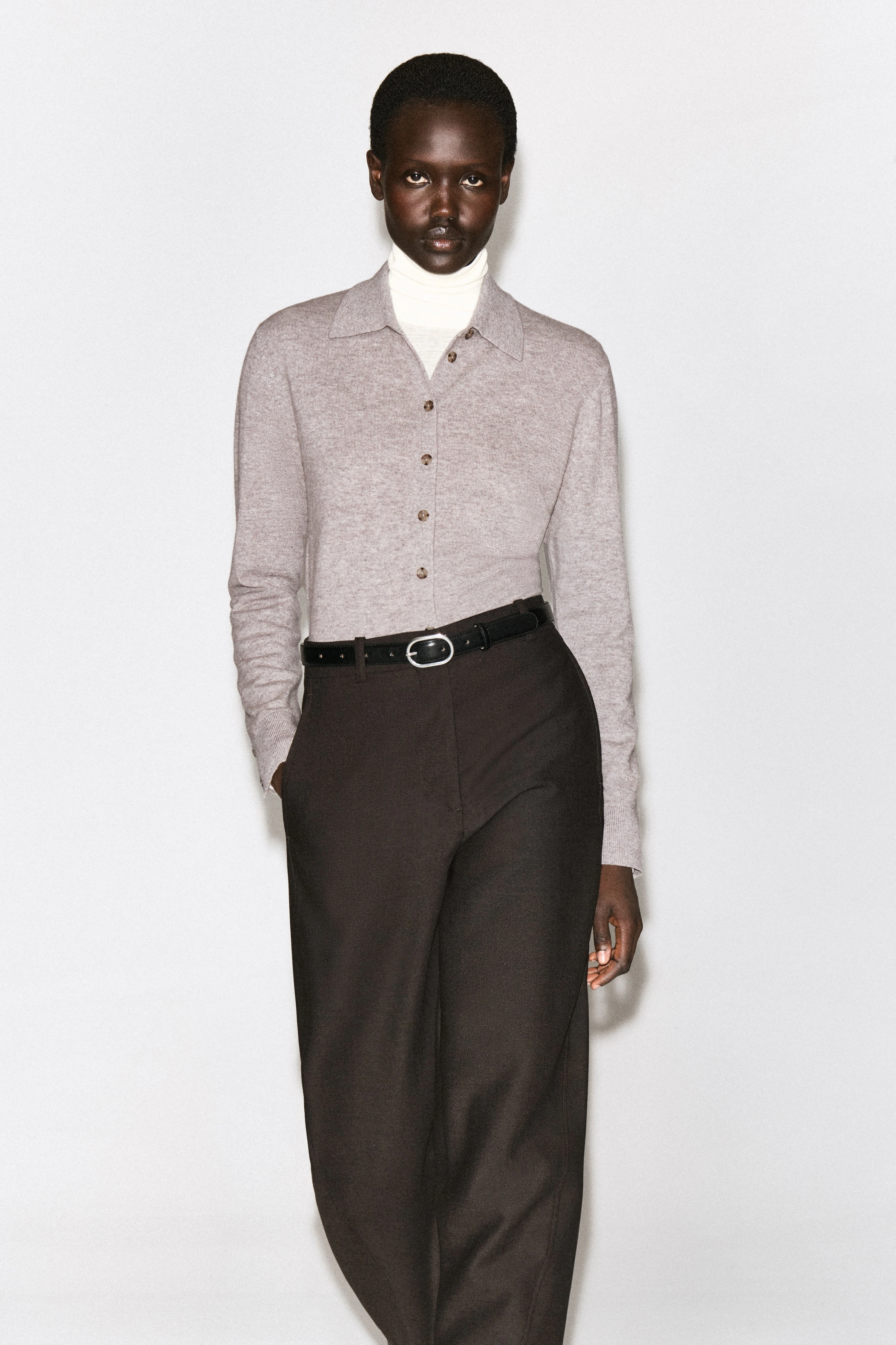 ROUNDED MERINO WOOL SHIRT