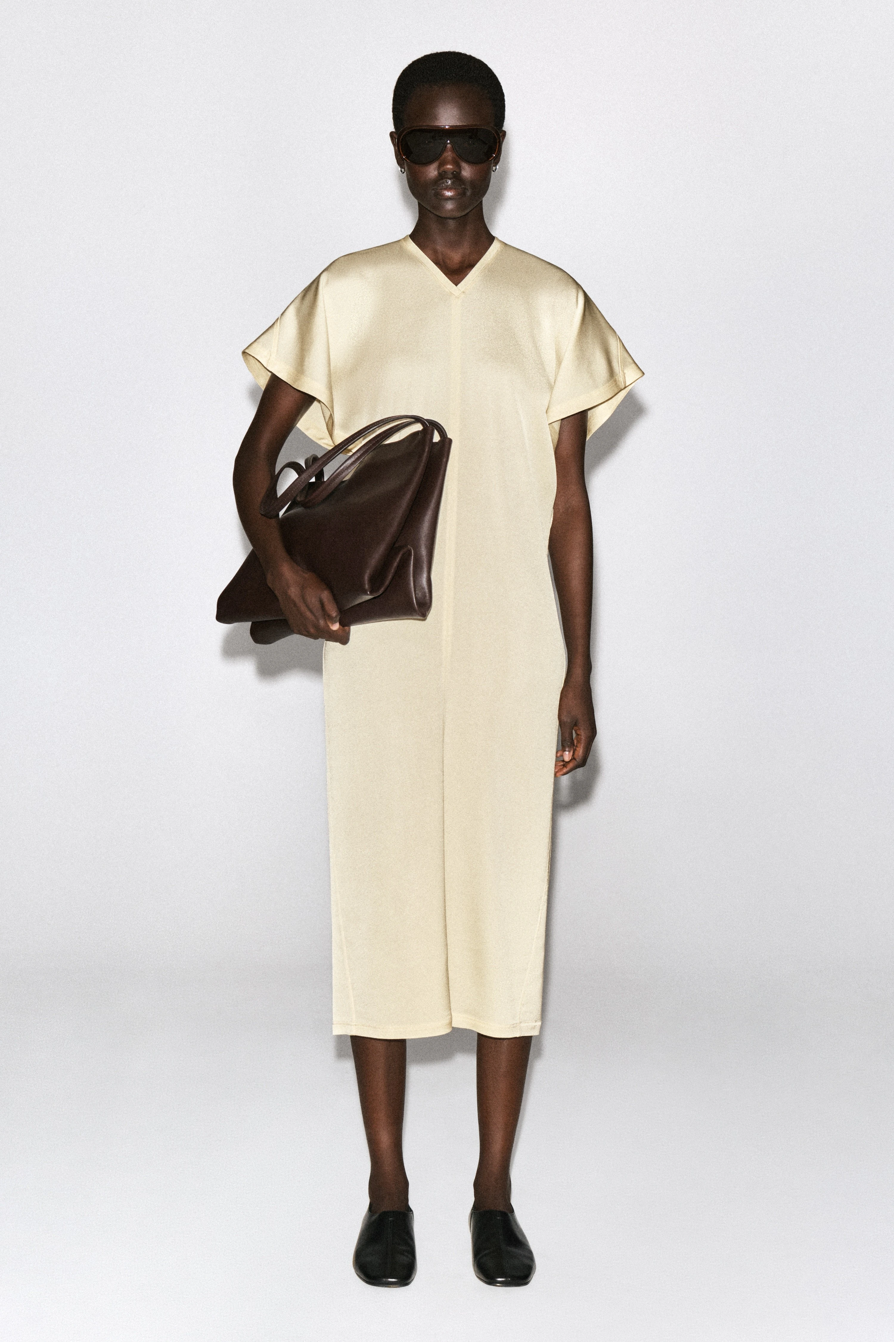 DRAPED V-NECK CREPE MIDI DRESS - 3