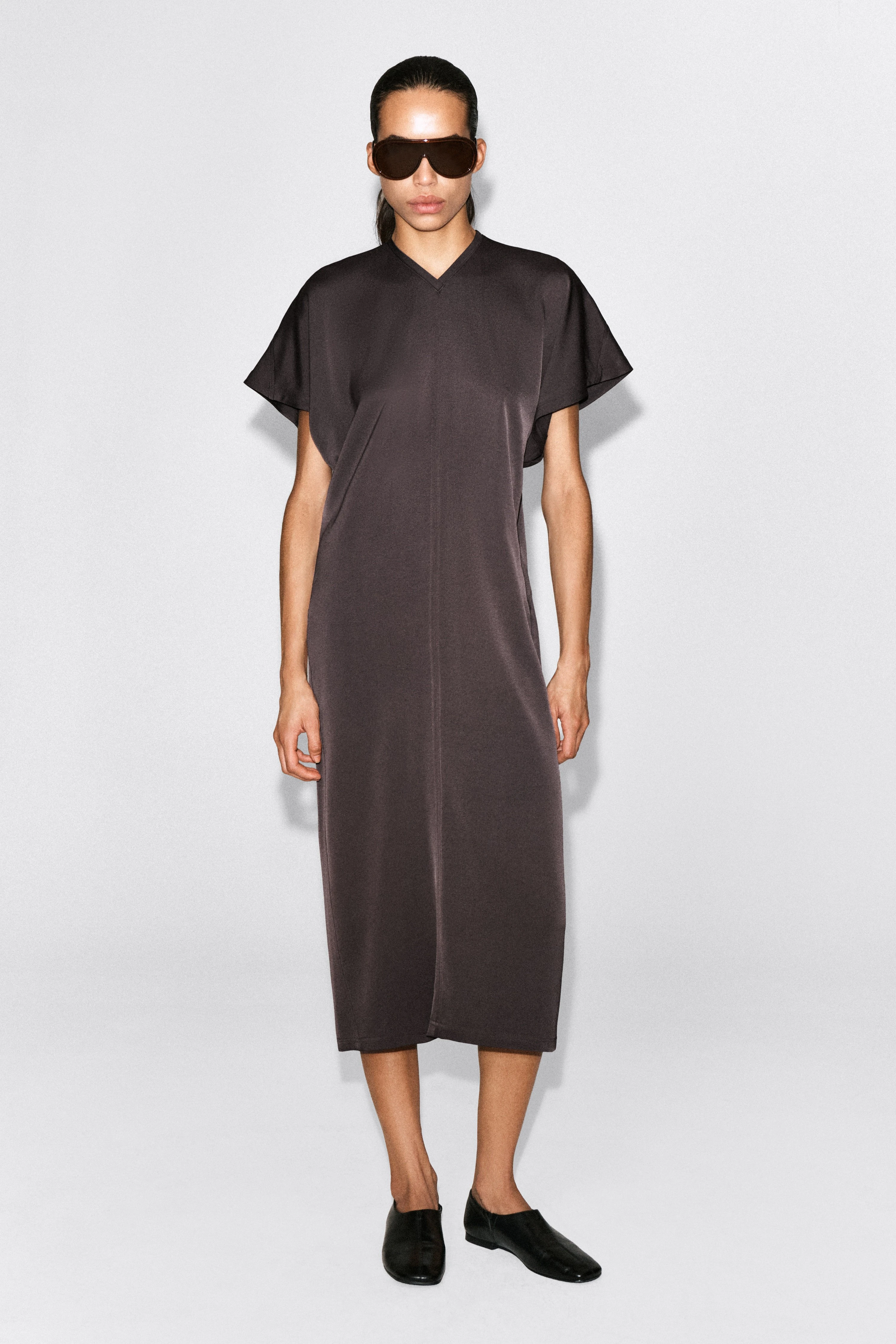 DRAPED V-NECK CREPE MIDI DRESS - 3