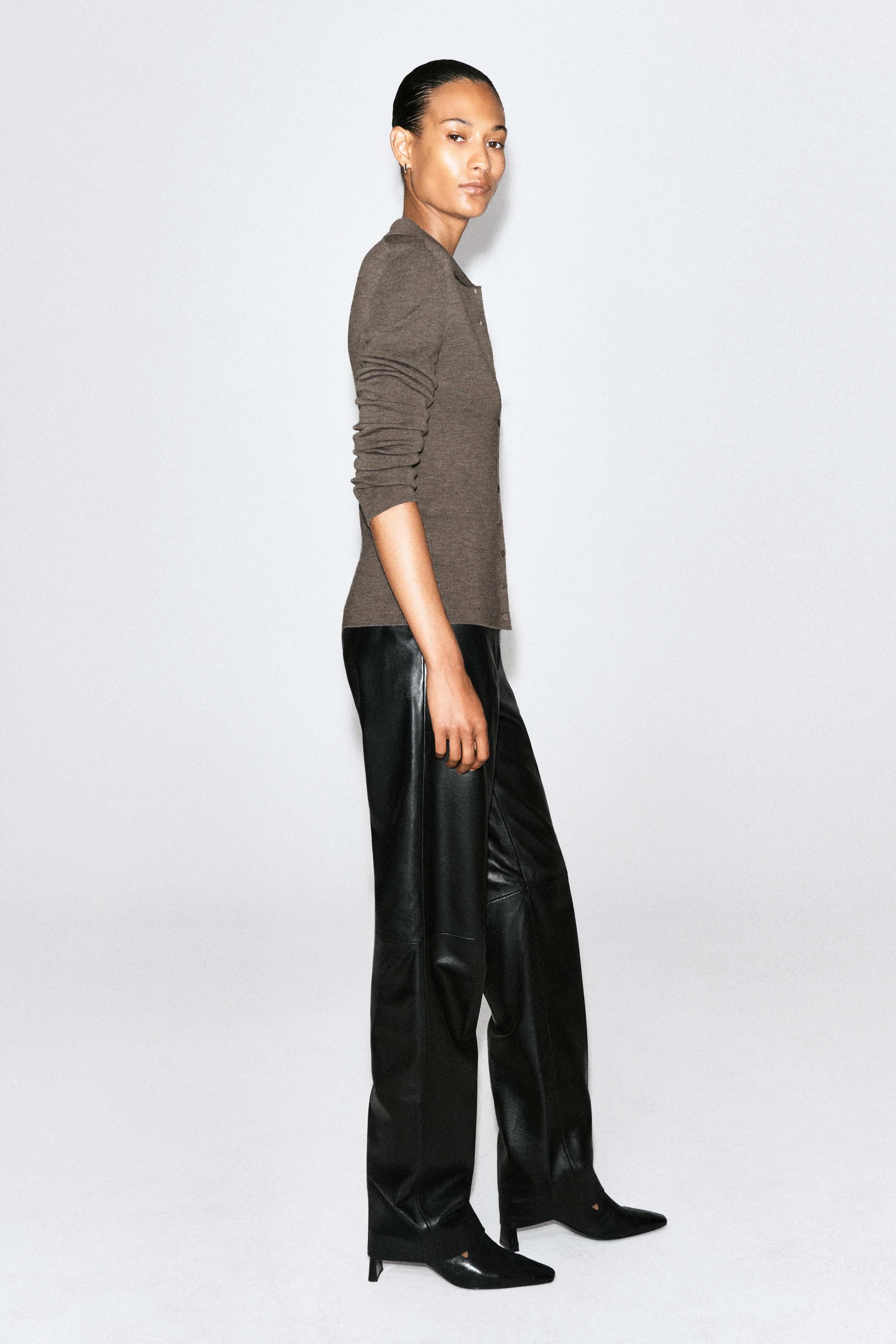 SEAMLESS MERINO WOOL SHIRT - 5