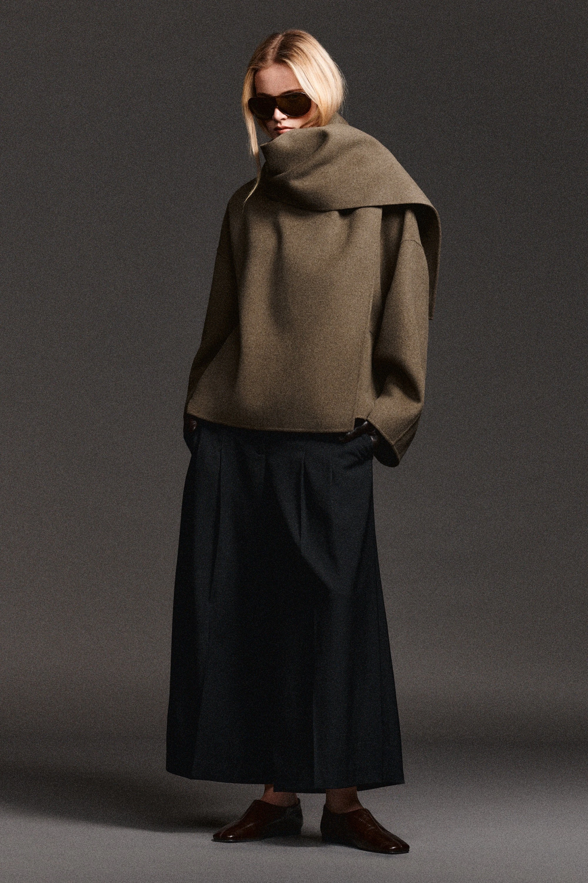 PLEATED WOOL-BLEND WIDE-LEG TROUSERS - 9