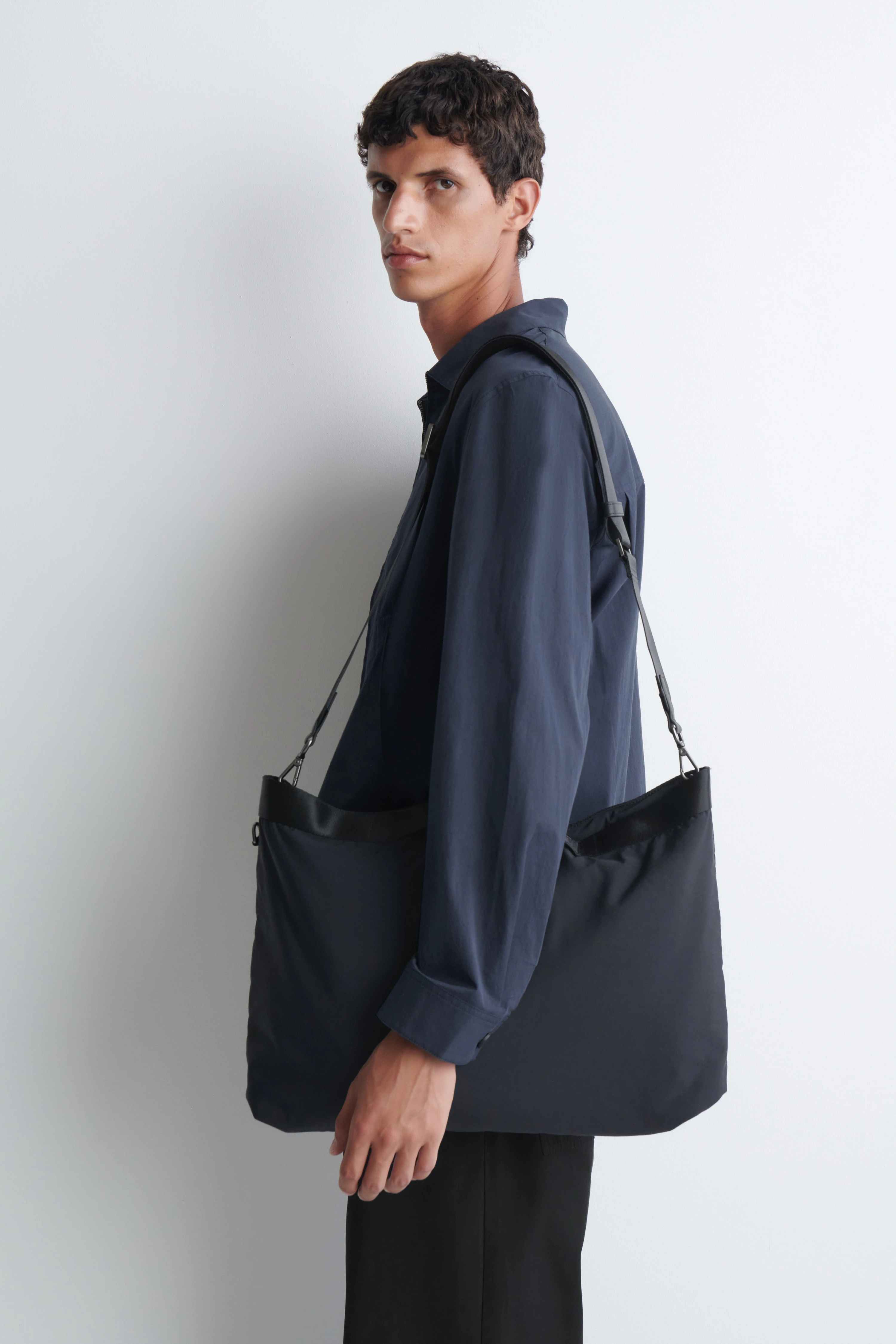 WEBBING-DETAIL TOTE BAG - NYLON - 2