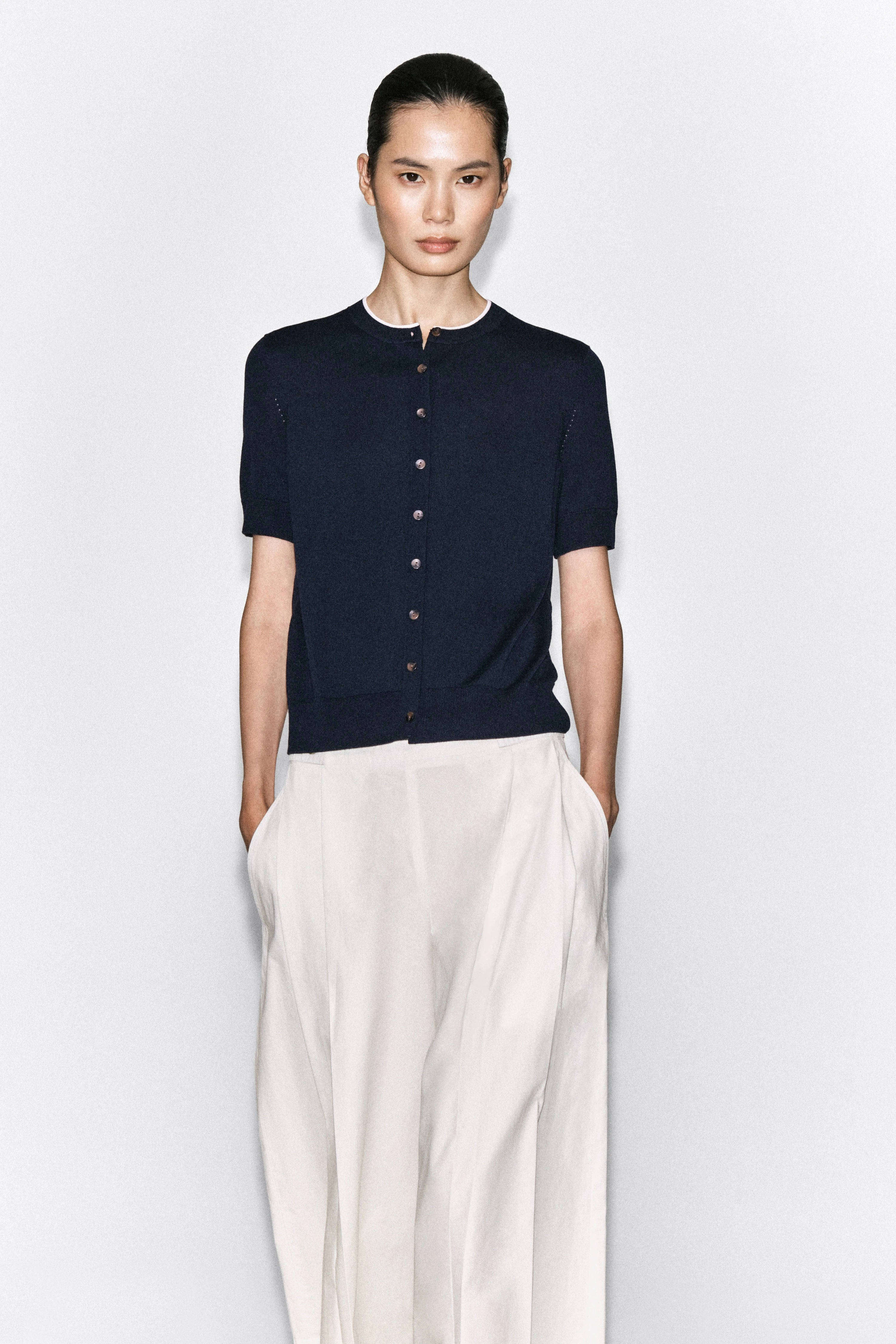 SHRUNKEN SHORT-SLEEVED CARDIGAN - 1