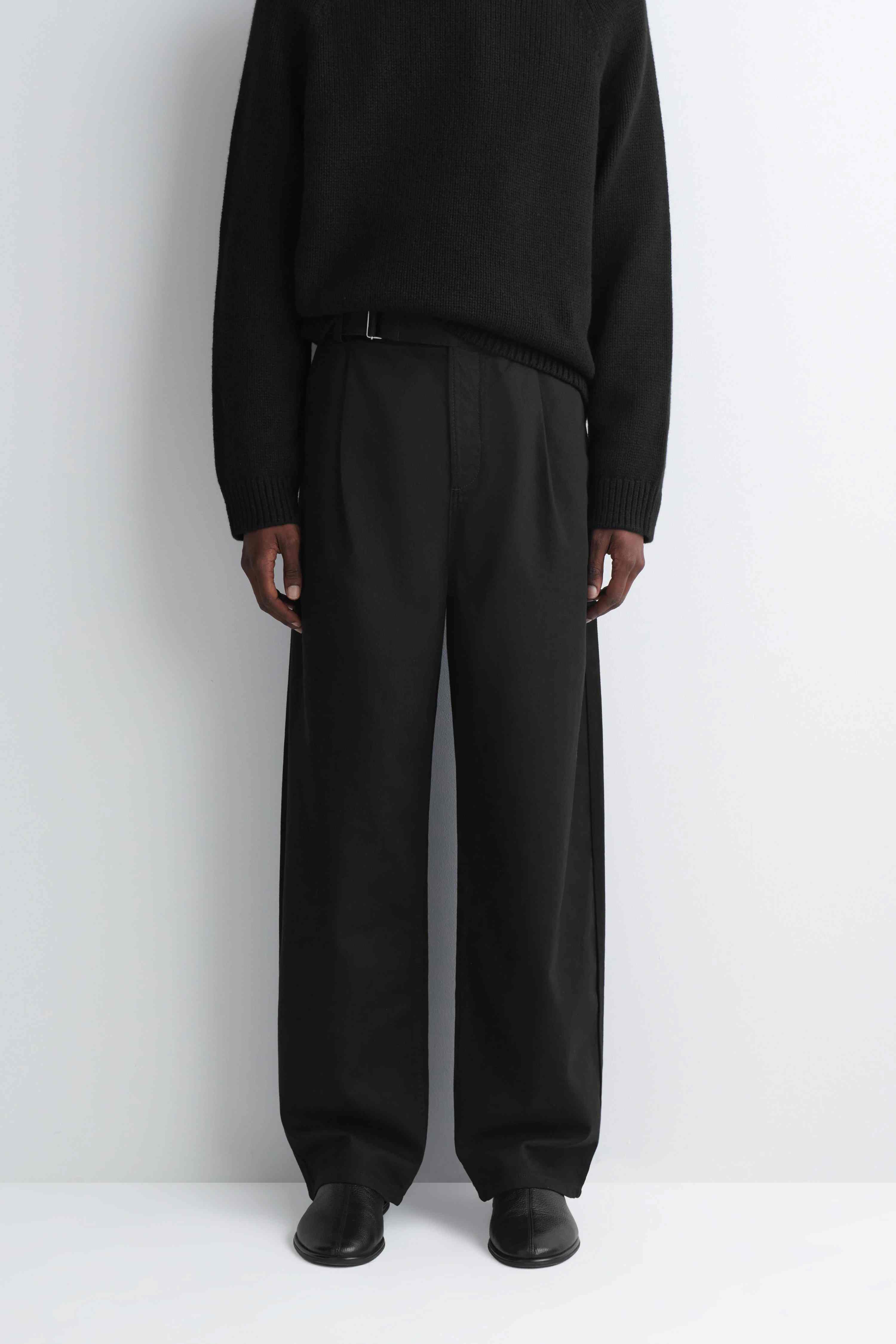 BUCKLED DENIM RELAXED-FIT BARREL-LEG TROUSERS - 5
