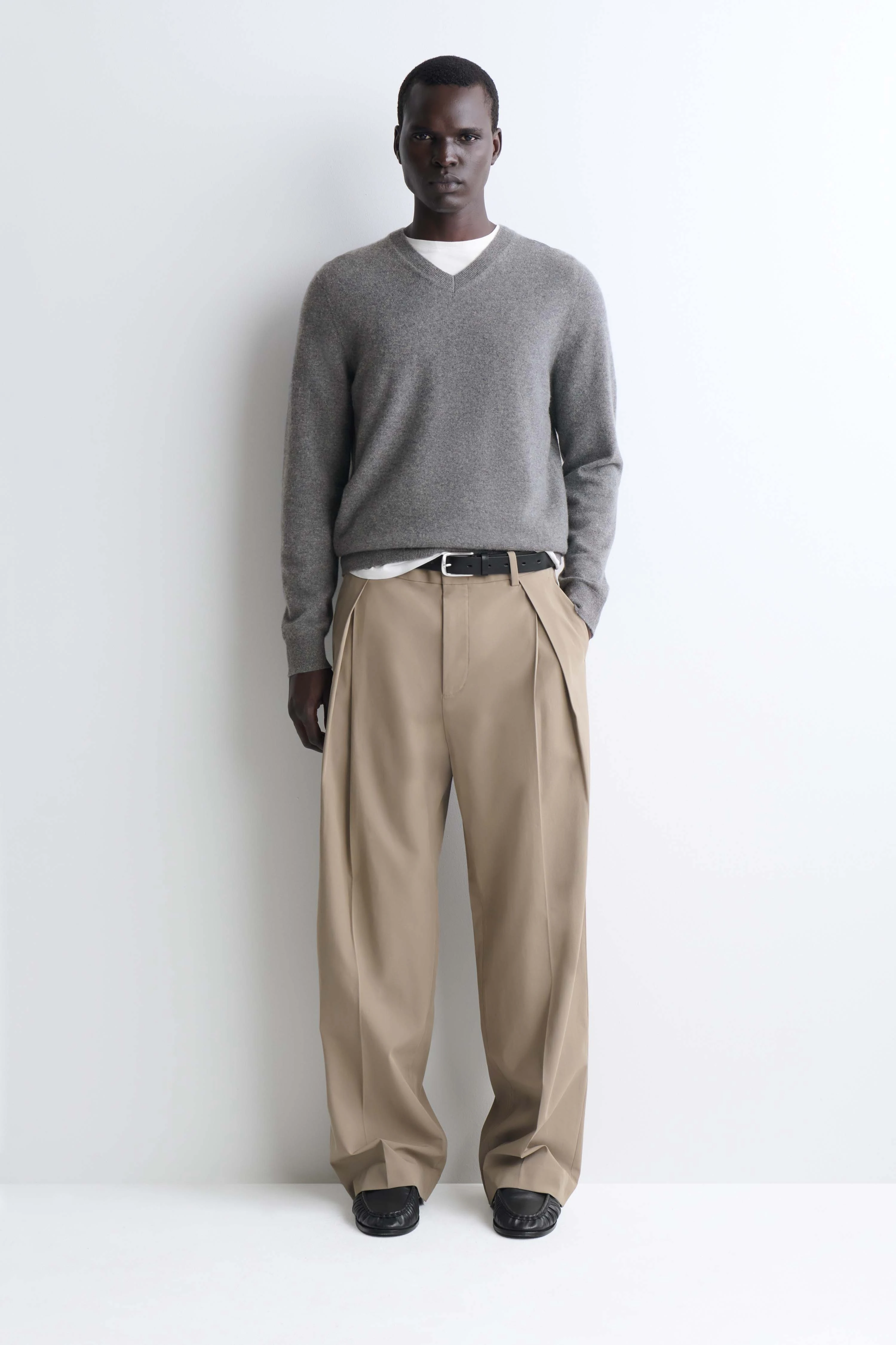 PLEATED COTTON RELAXED-FIT WIDE-LEG TROUSERS