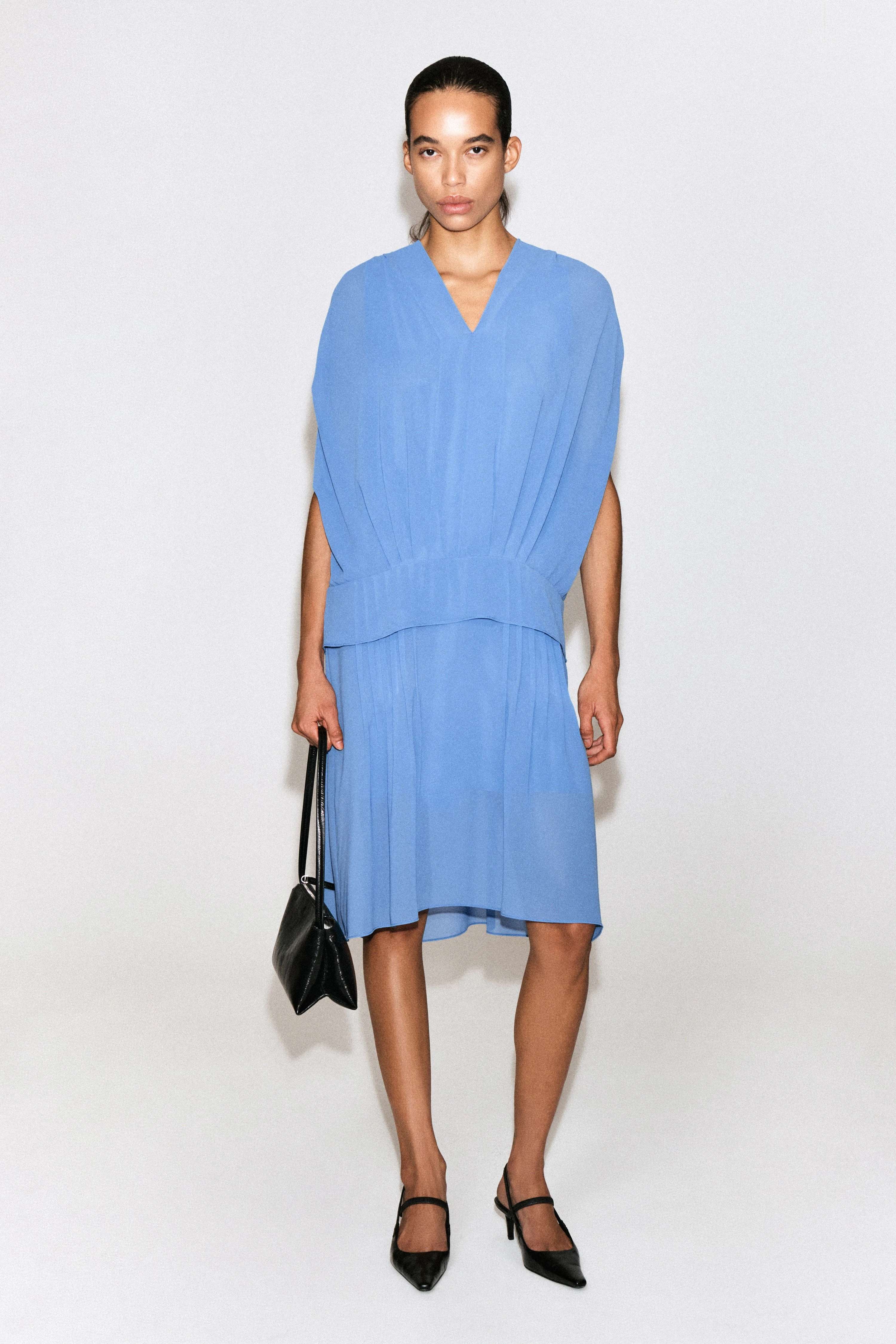 DRAPED PLEATED V-NECK MIDI DRESS - 3