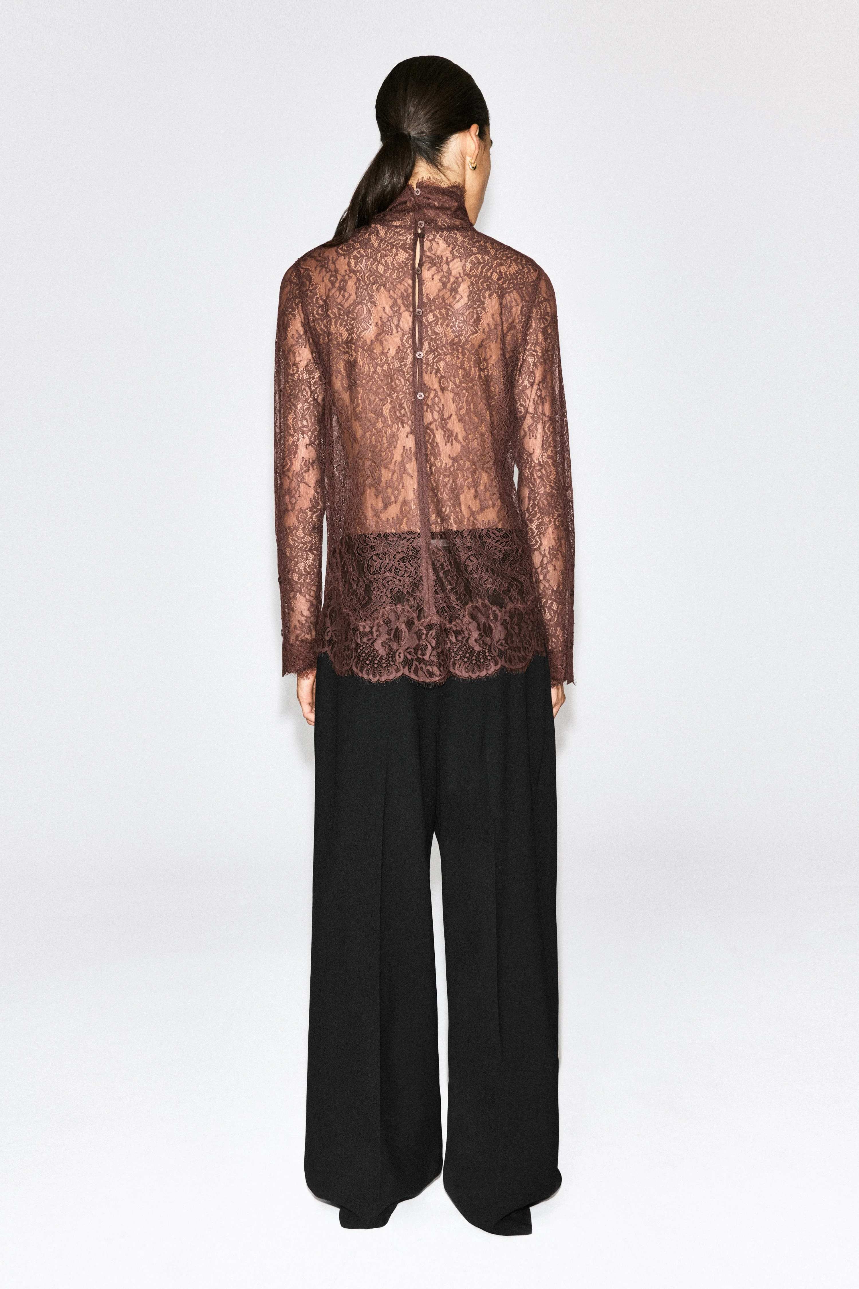HIGH-NECK LACE TOP - 2