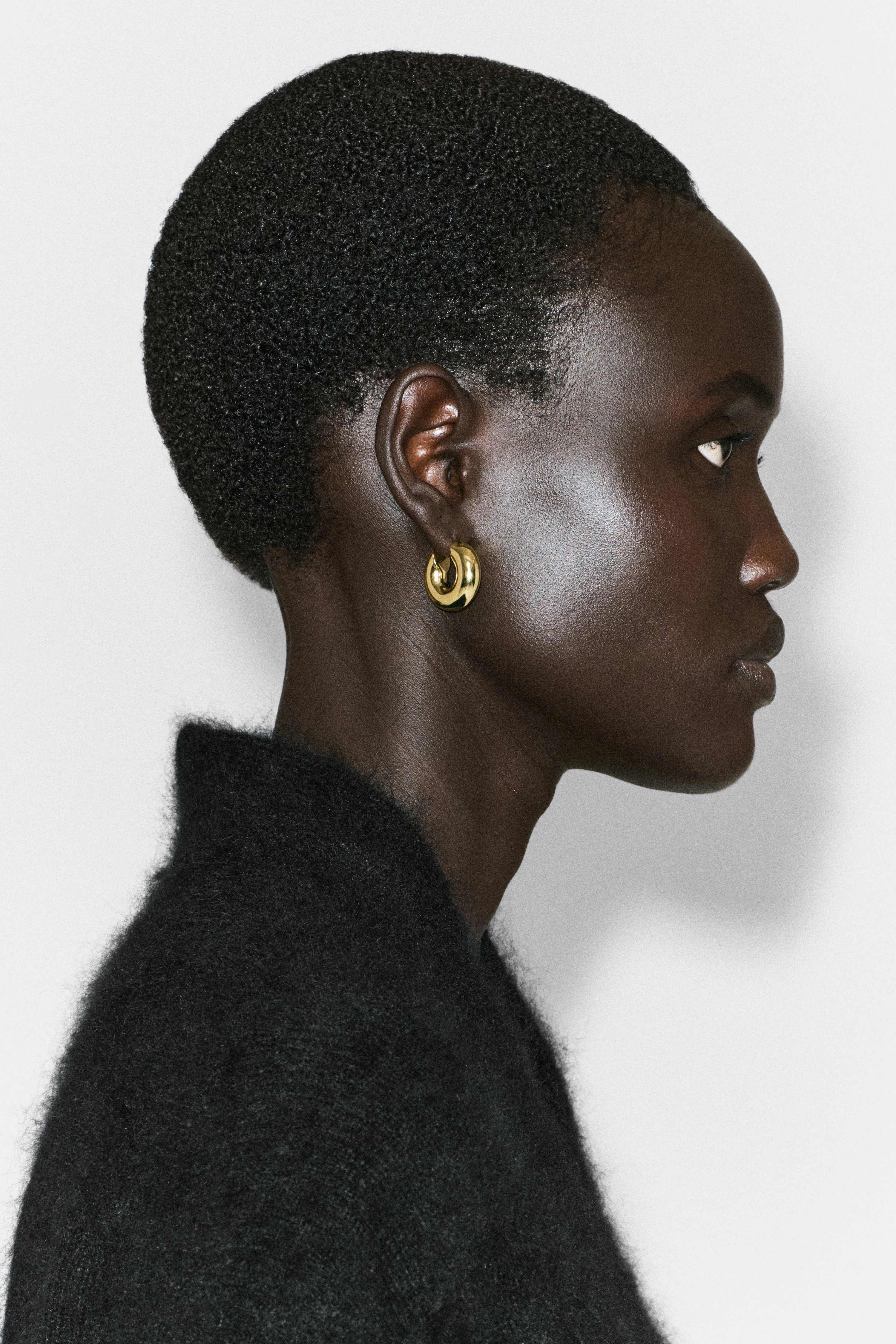 MINI CHUNKY HOOP EARRINGS
