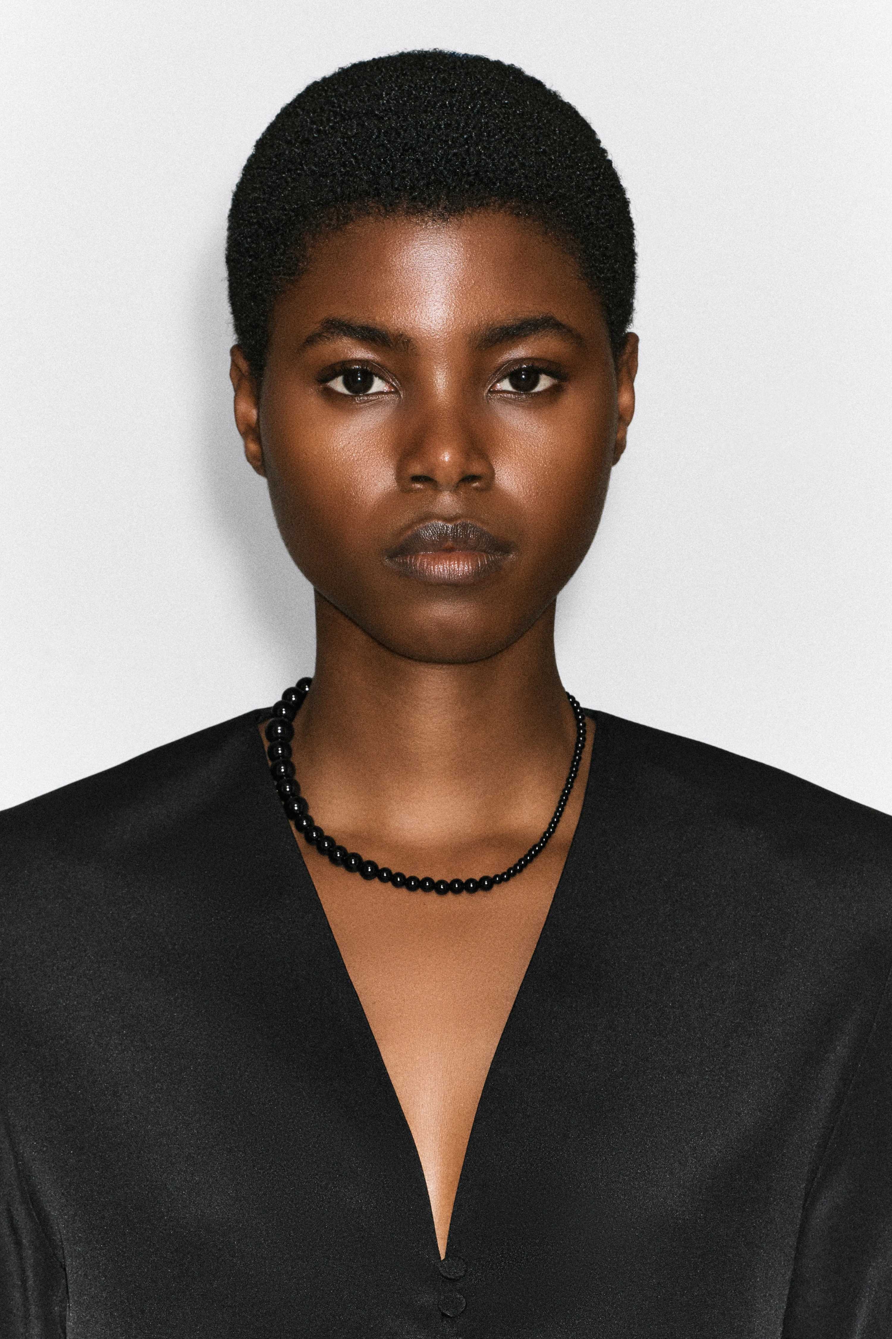 BEADED NECKLACE - 1