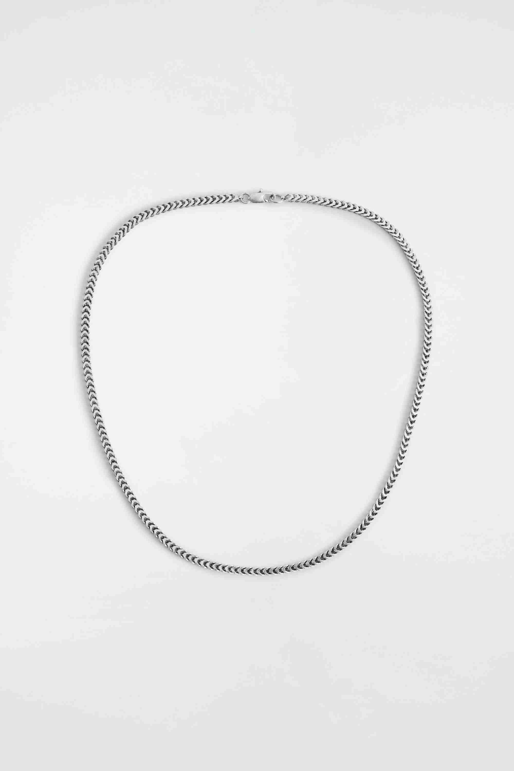 CHAIN NECKLACE - 2