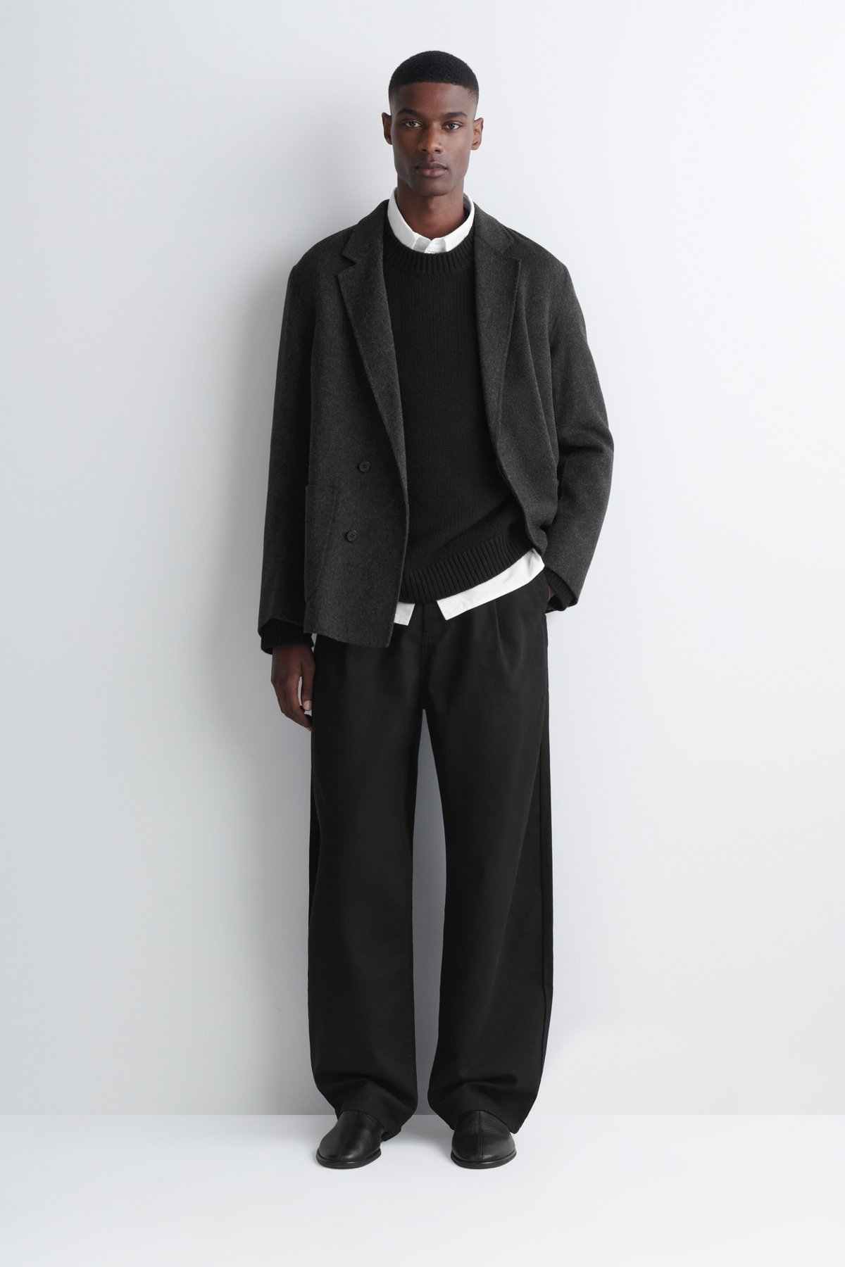 BUCKLED DENIM RELAXED-FIT BARREL-LEG TROUSERS | COS