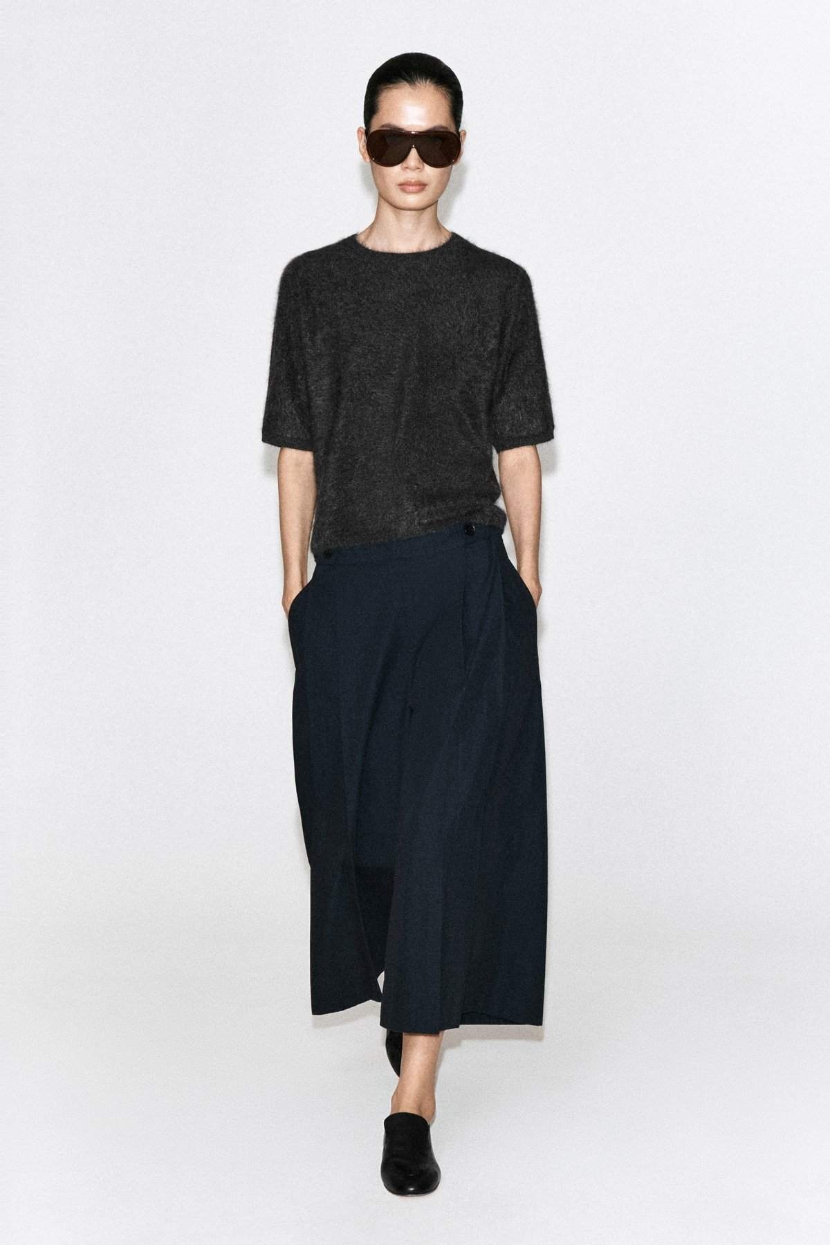 BUTTON-DETAIL COTTON CULOTTES | COS