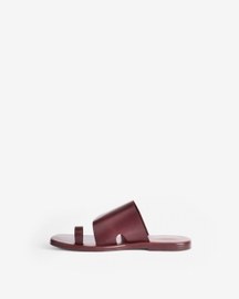 Monochrome Open Toe Chappals