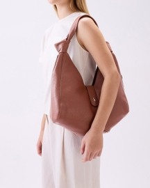 Nelli Hobo Pebble Cinnamon