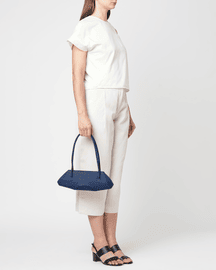 Elizabeth Baguette Mini Pebble Navy