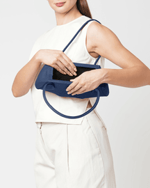Elizabeth Baguette Mini Pebble Navy