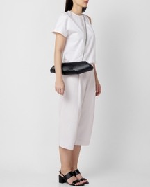 Elizabeth Baguette Clutch Saffiano Black.