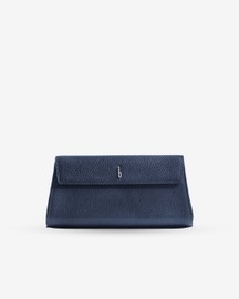 Meera Clutch Pebble Navy