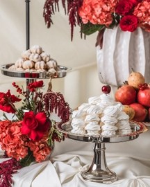 Silver Bow Cake Stand