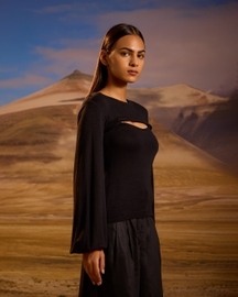 Cut Out Shirt - Black